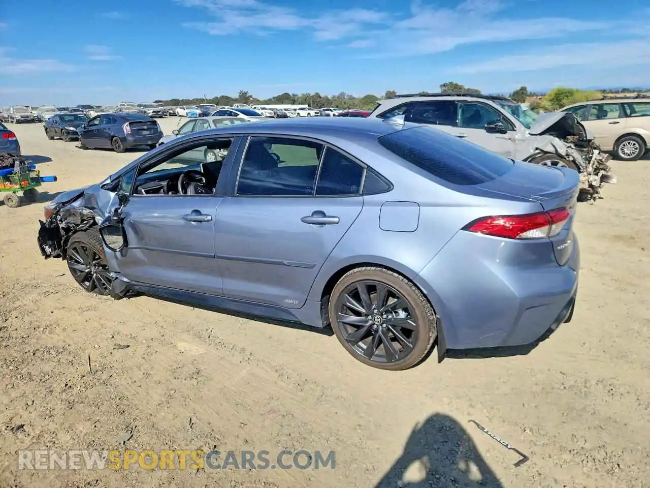 2 Фотография поврежденного автомобиля JTDBDMHE0SJ012117 TOYOTA COROLLA 2025