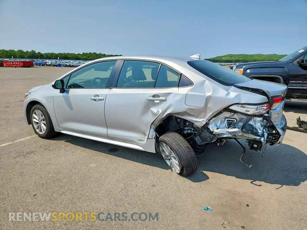2 fotografías del automóvil dañado JTDBDMHE1S3023471 TOYOTA COROLLA 2025