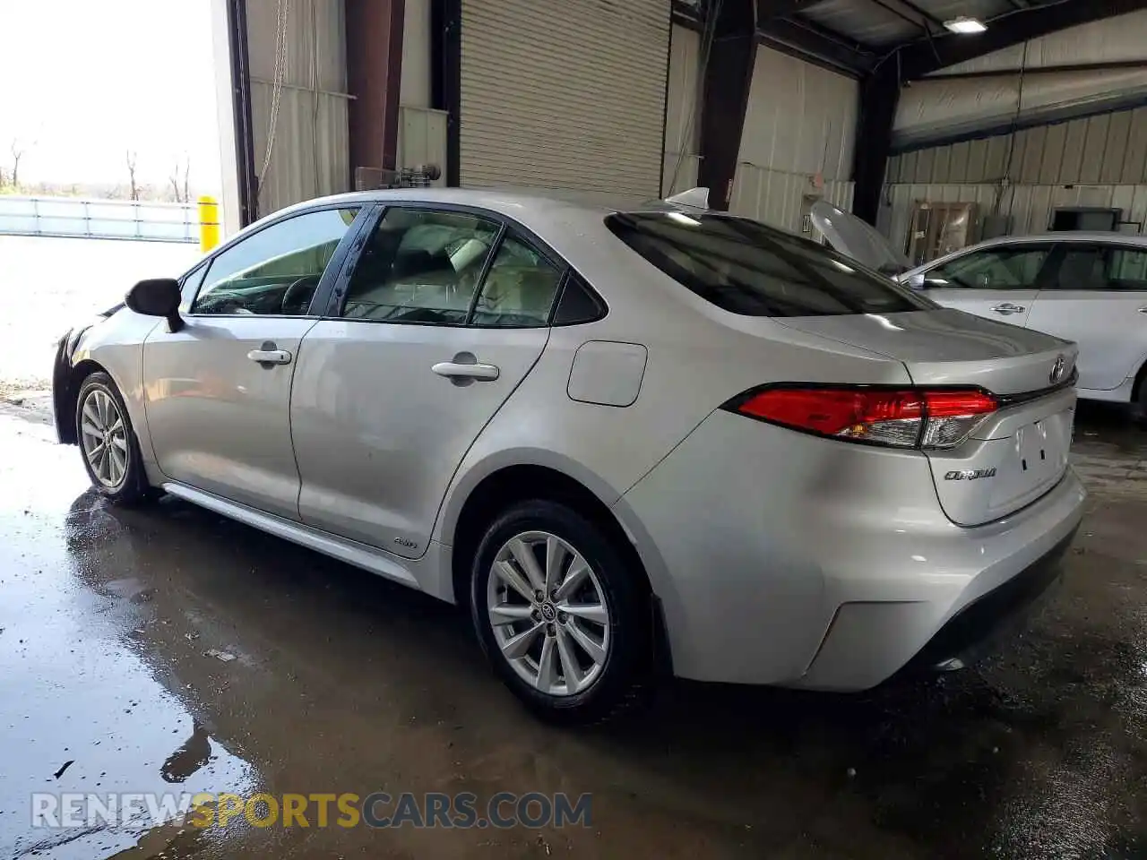 2 fotografías del automóvil dañado JTDBDMHE5S3019617 TOYOTA COROLLA 2025