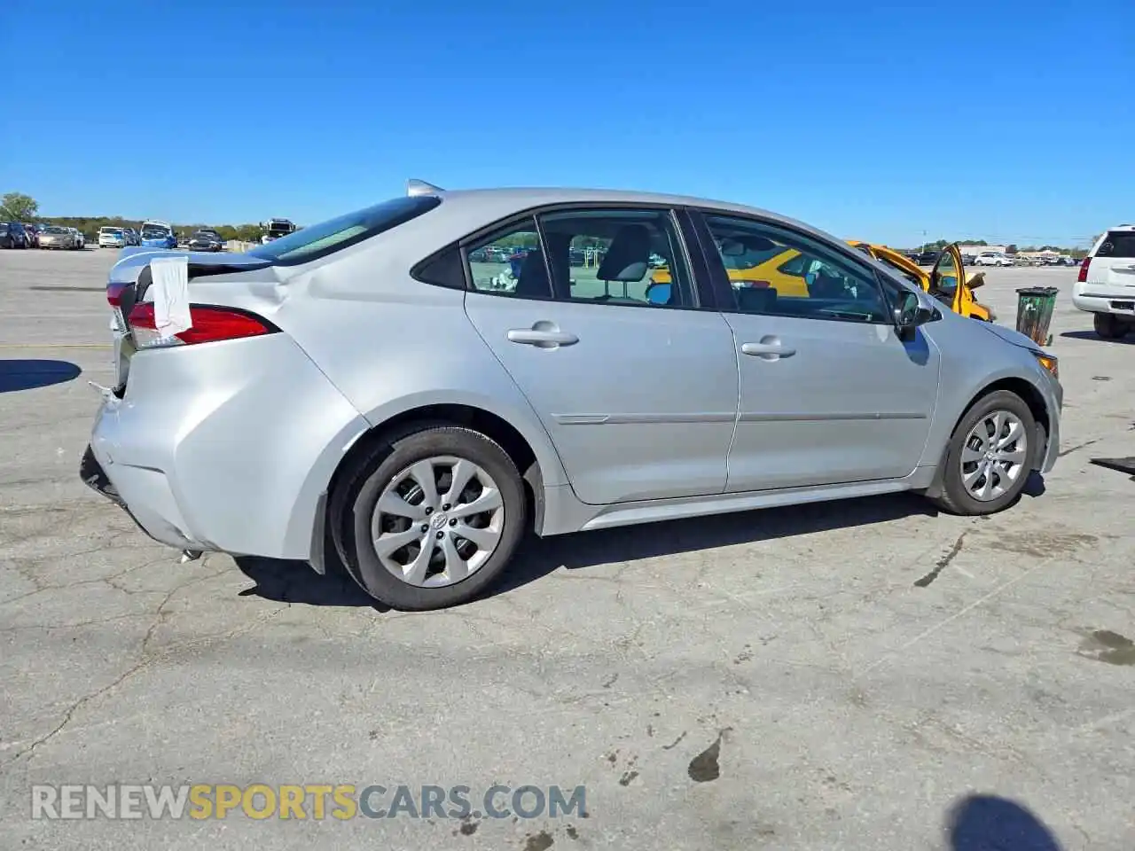 3 Photograph of a damaged car 5YFB4MDE2TP417852 TOYOTA COROLLA 2026