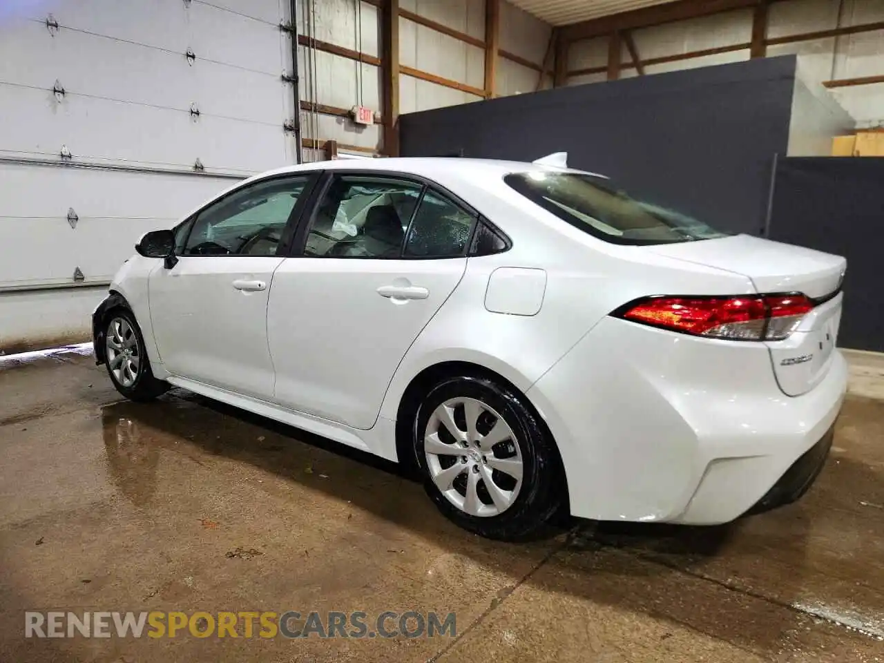 2 Photograph of a damaged car 5YFB4MDE3TP424406 TOYOTA COROLLA 2026