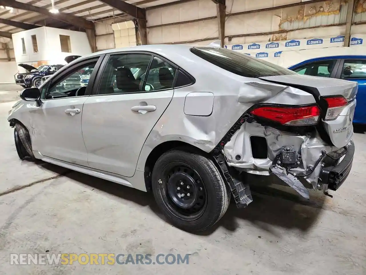 2 fotografías del automóvil dañado 5YFB4MDE4TP416962 TOYOTA COROLLA 2026