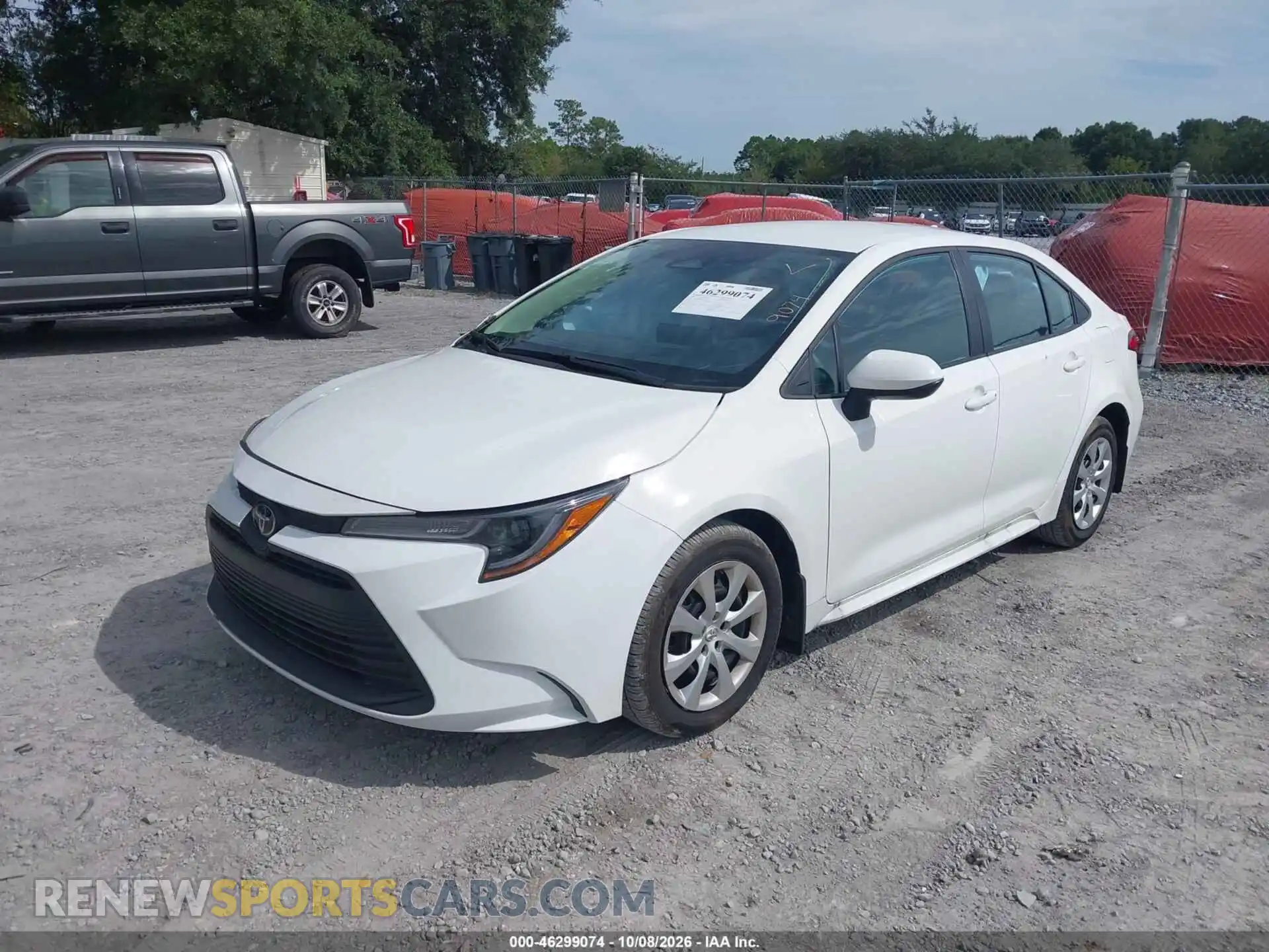 2 fotografías del automóvil dañado 5YFB4MDEXTP457984 TOYOTA COROLLA 2026