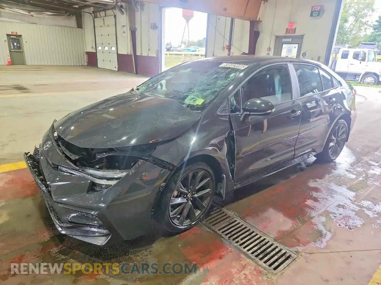 1 Photograph of a damaged car 5YFS4MCE3TP267865 TOYOTA COROLLA 2026