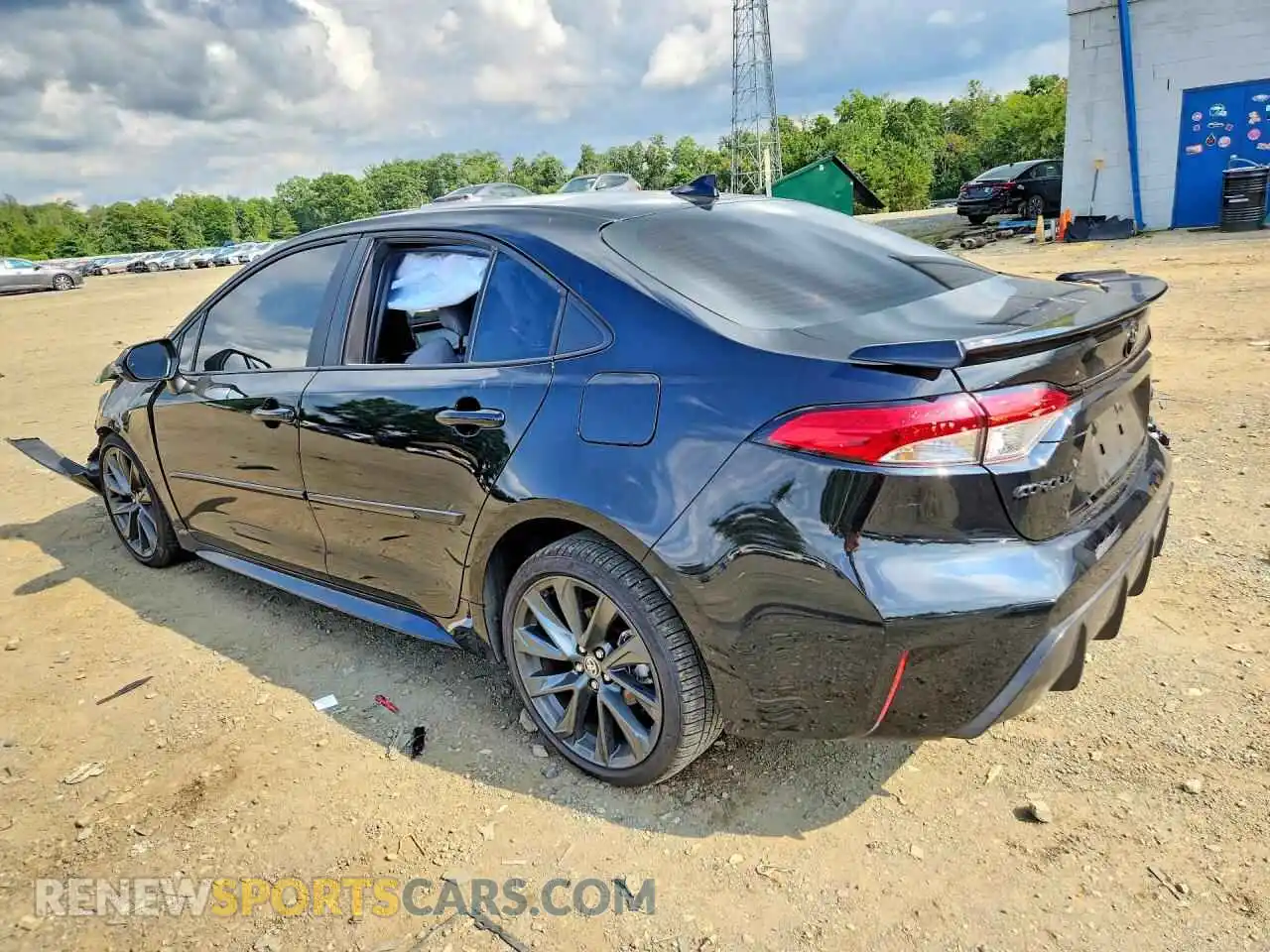 2 Photograph of a damaged car 5YFS4MCE4TP261492 TOYOTA COROLLA 2026