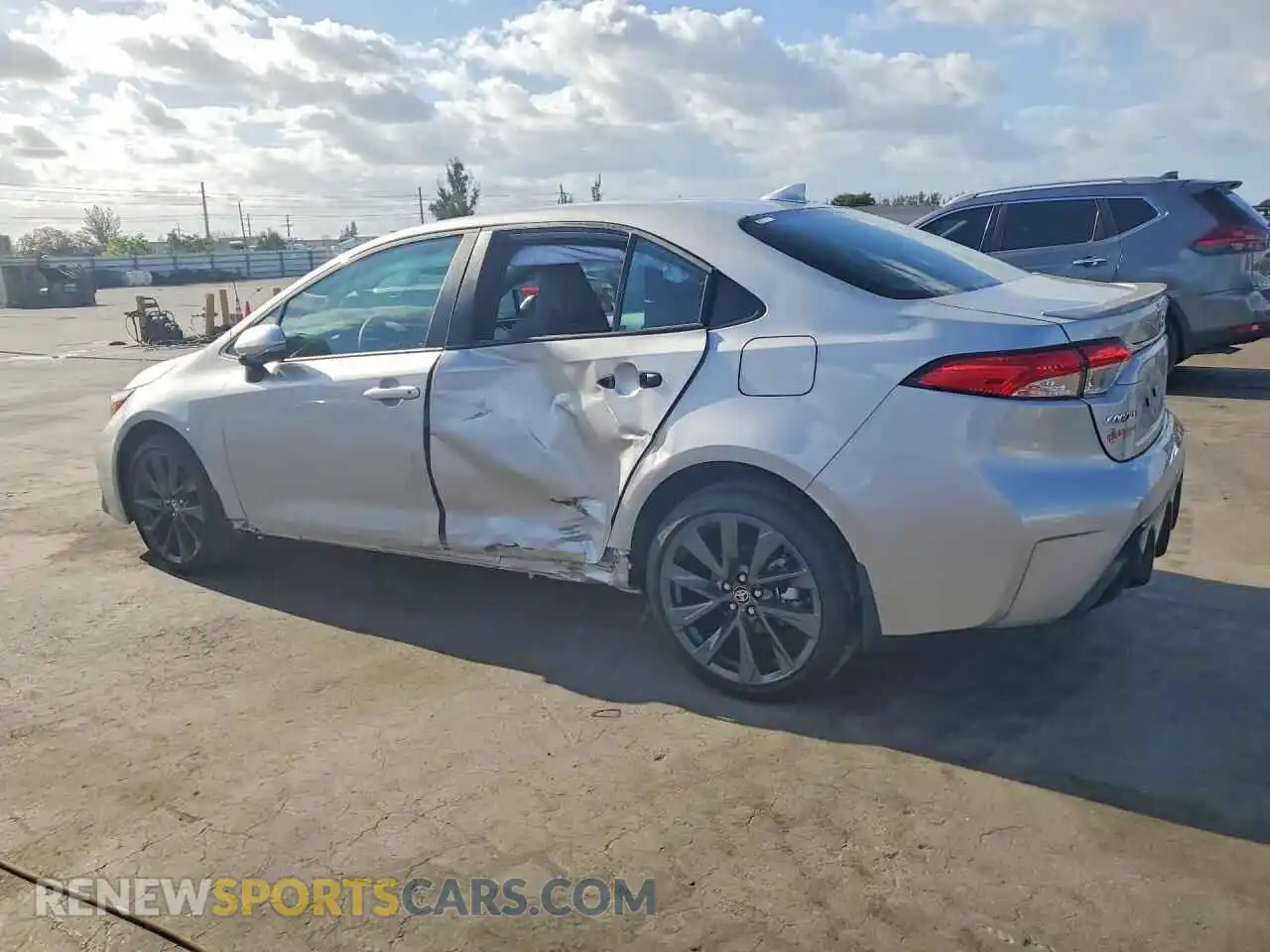 2 Фотография поврежденного автомобиля 5YFS4MCE5TP271240 TOYOTA COROLLA 2026