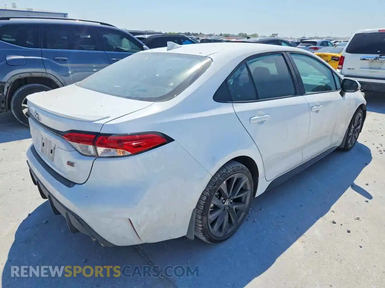 3 Photograph of a damaged car 5YFS4MCE6TP280335 TOYOTA COROLLA 2026