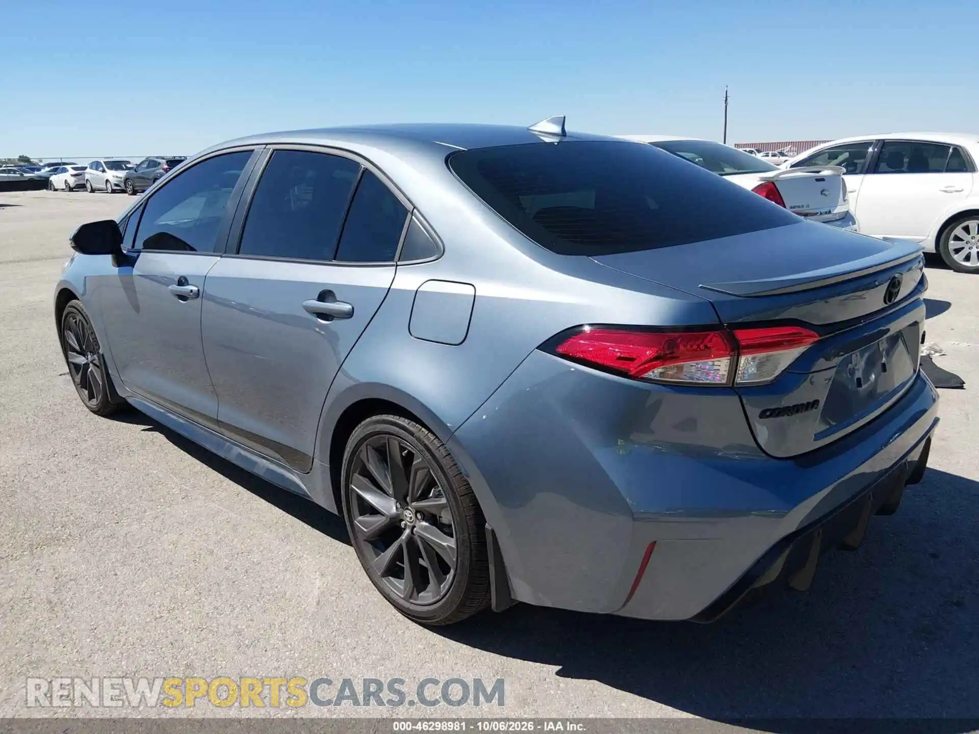 3 fotografías del automóvil dañado 5YFS4MCE8TP285648 TOYOTA COROLLA 2026