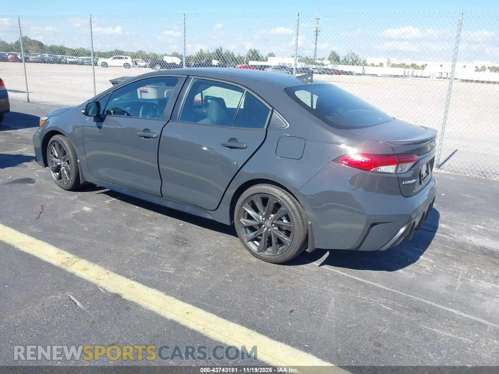 3 Photograph of a damaged car 5YFS4MCEXTP255535 TOYOTA COROLLA 2026