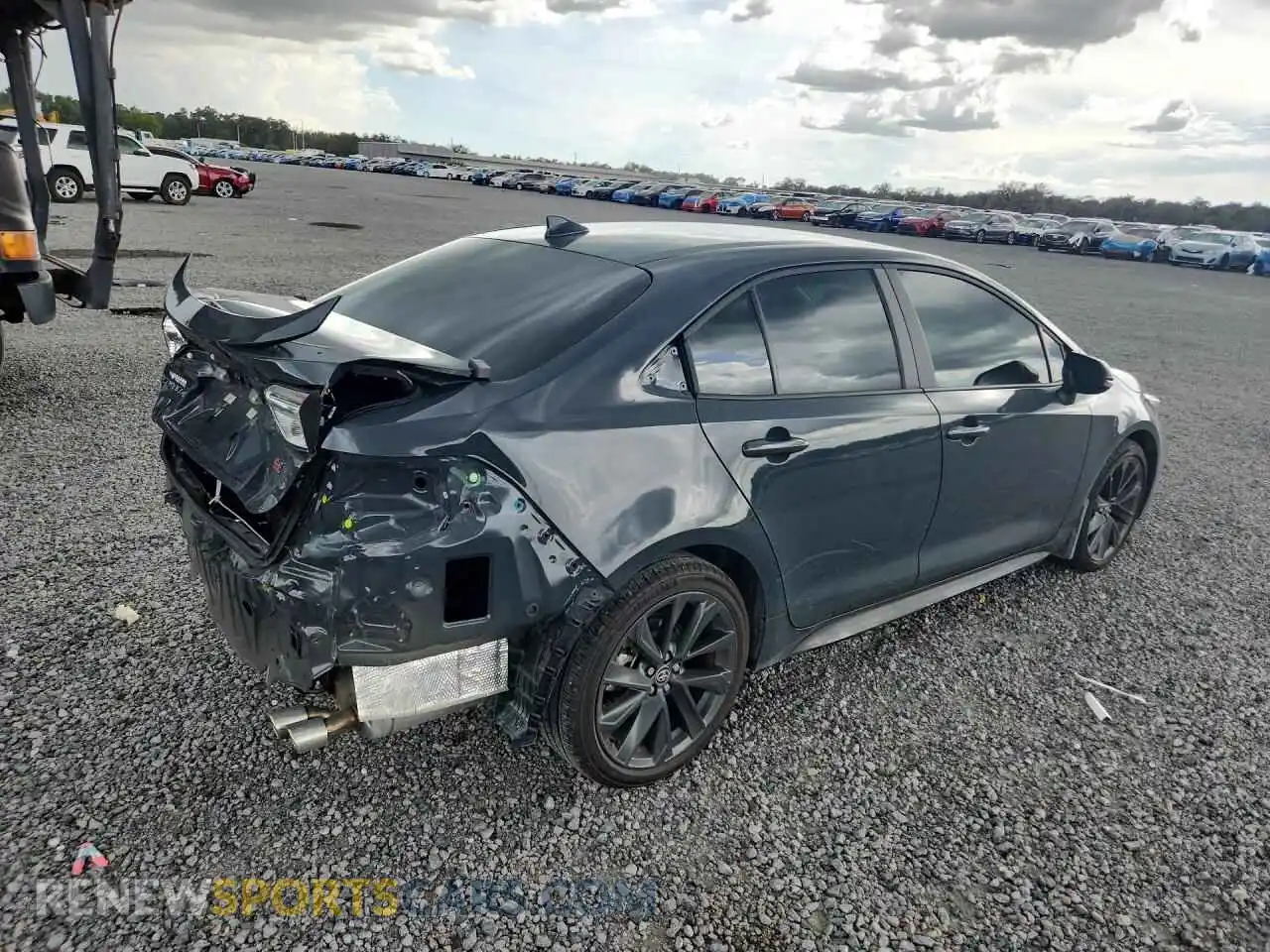 3 fotografías del automóvil dañado 5YFS4MCEXTP267815 TOYOTA COROLLA 2026