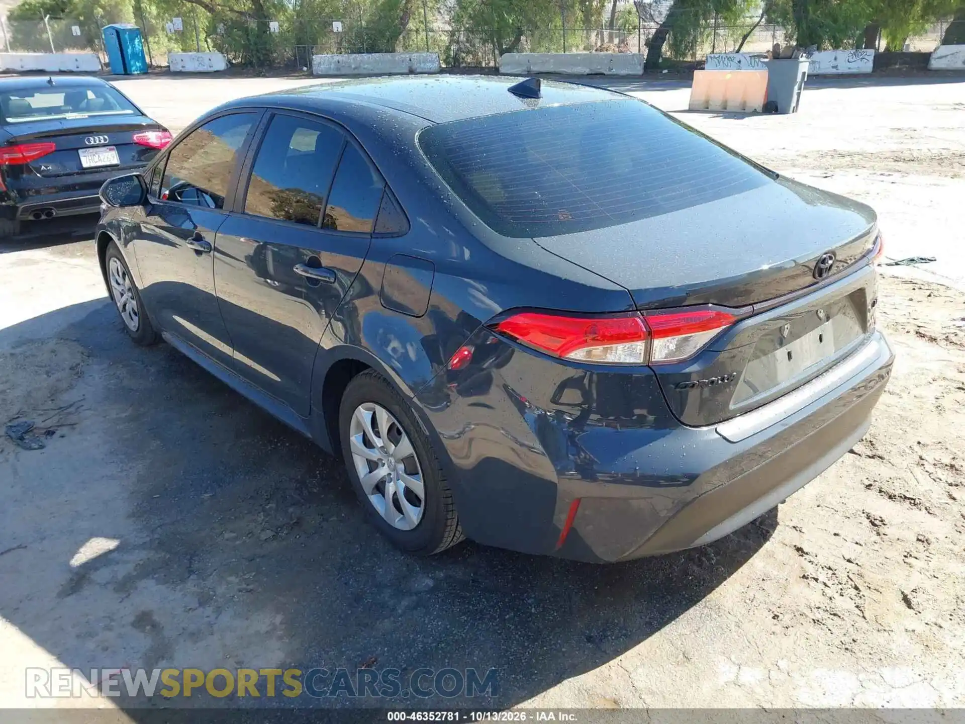 3 fotografías del automóvil dañado JTDB4MEE6T3033158 TOYOTA COROLLA 2026