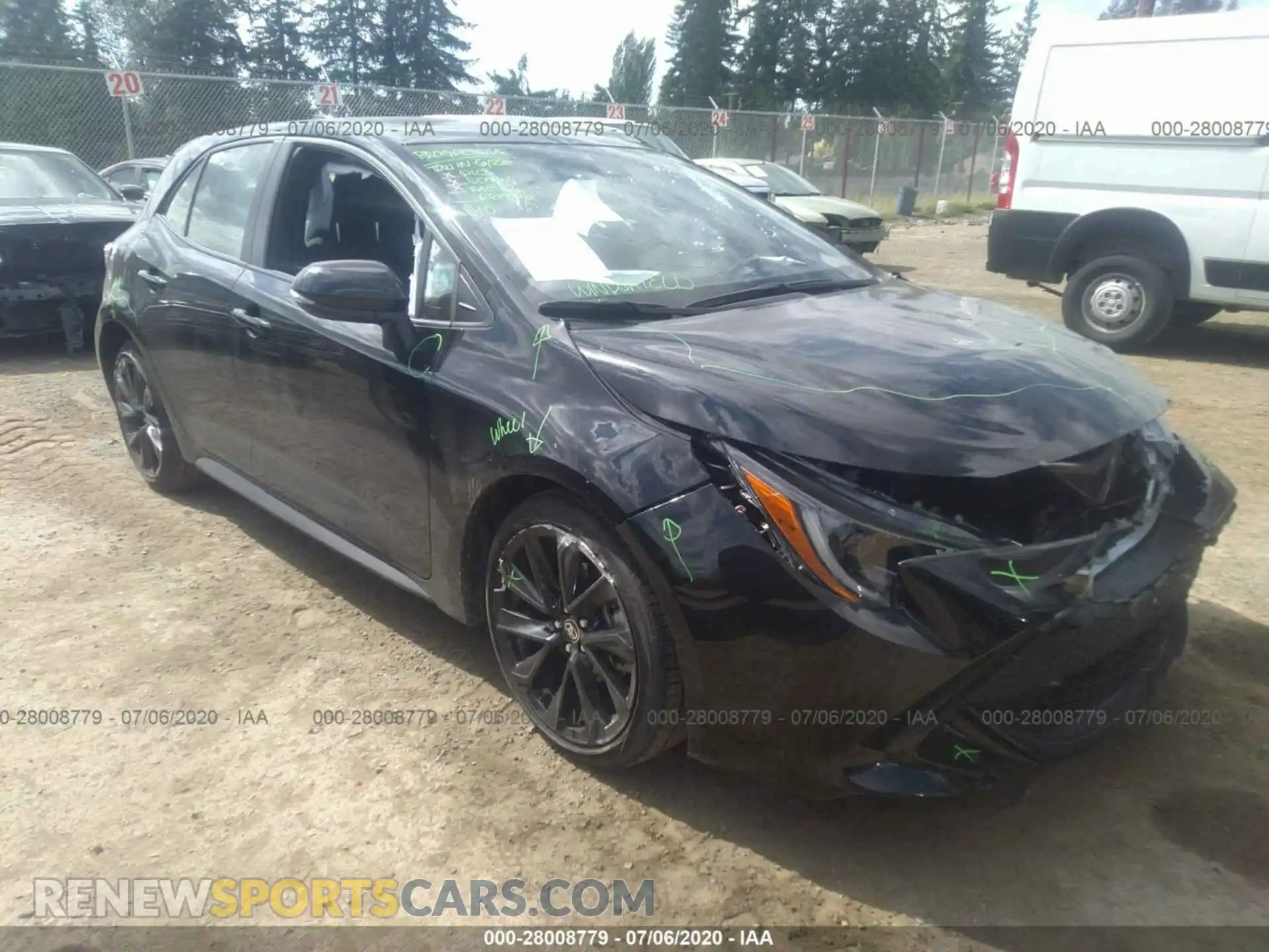 1 Photograph of a damaged car JTND4RBE9L3078357 TOYOTA COROLLA HATCHBACK 2020