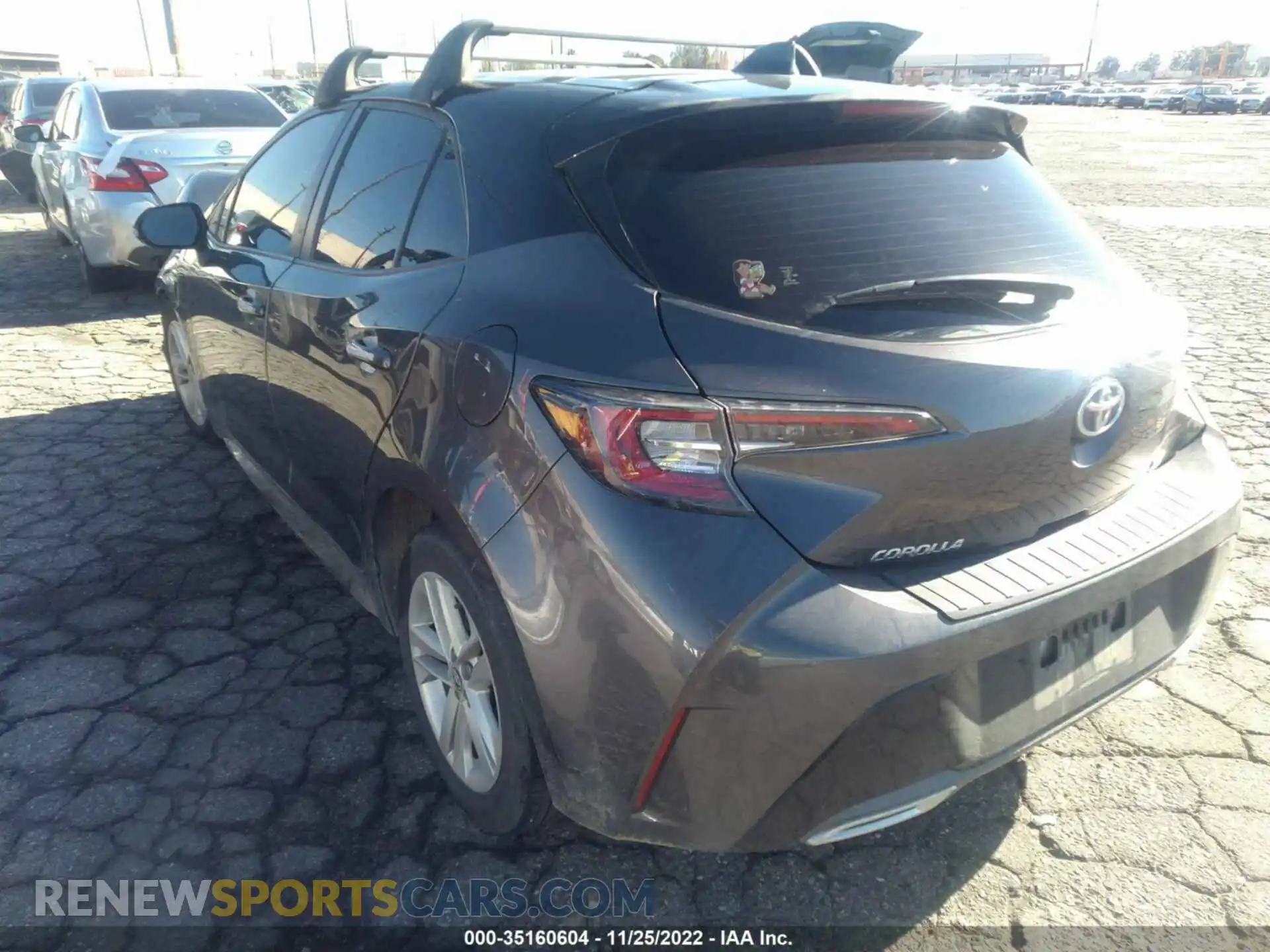 3 Photograph of a damaged car JTND4MBE5M3132032 TOYOTA COROLLA HATCHBACK 2021