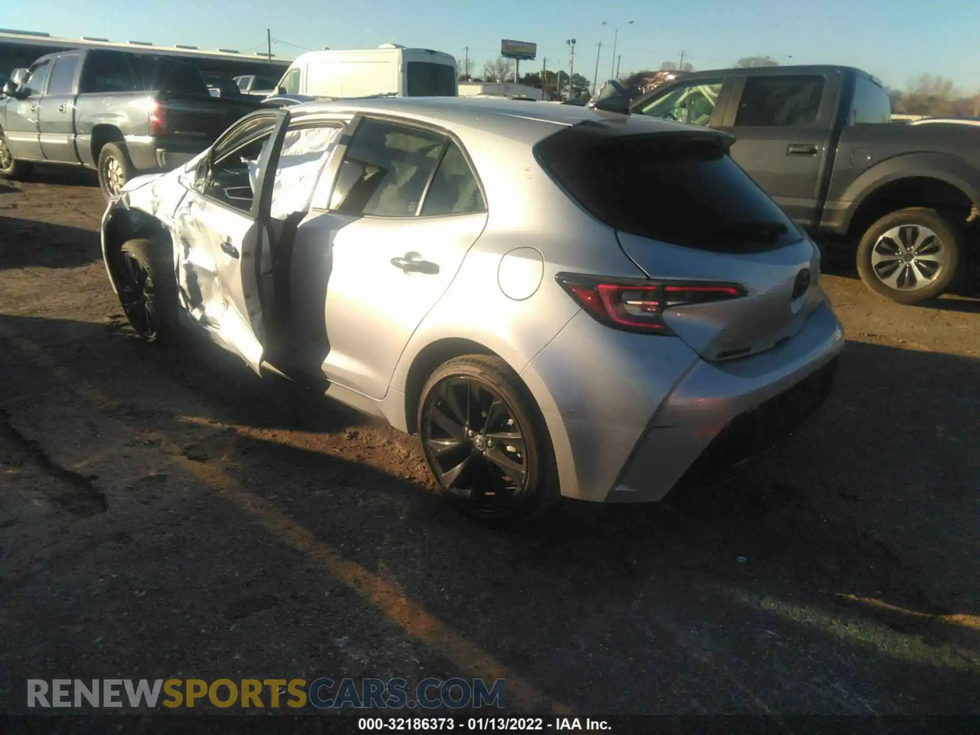 3 fotografías del automóvil dañado JTND4MBE6M3109746 TOYOTA COROLLA HATCHBACK 2021