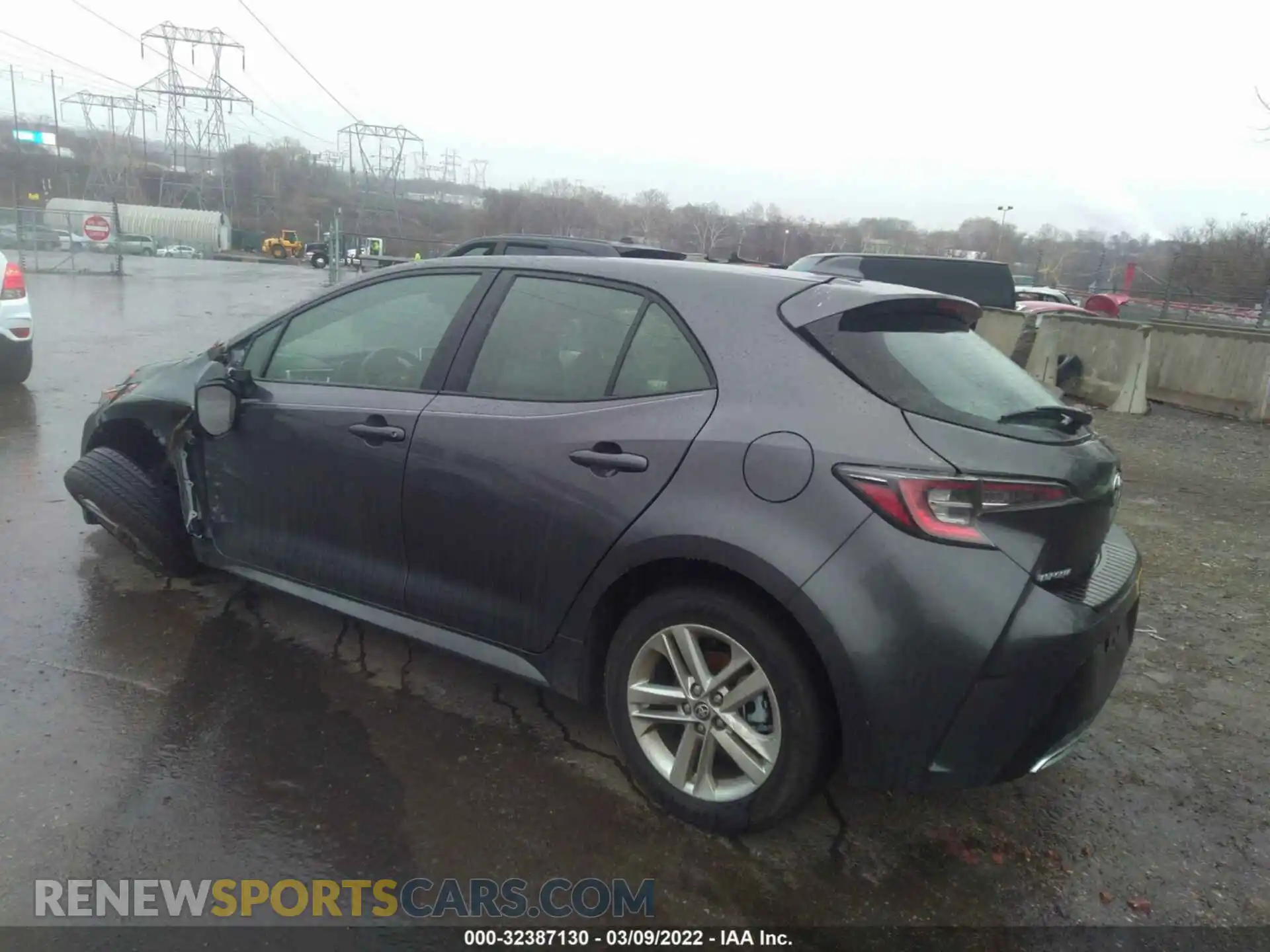 3 fotografías del automóvil dañado JTND4MBE6M3145288 TOYOTA COROLLA HATCHBACK 2021