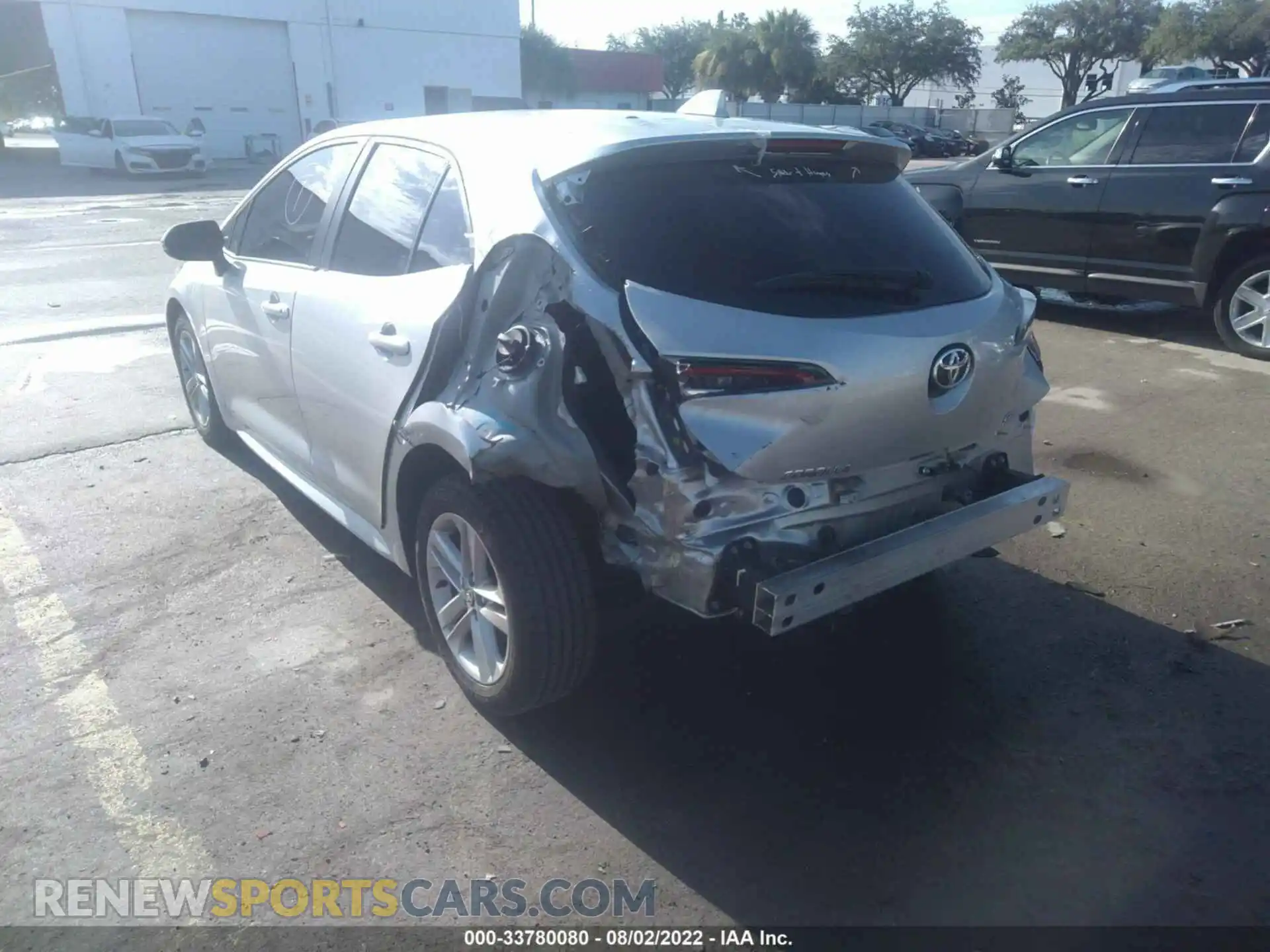 3 Photograph of a damaged car JTND4MBE7M3113496 TOYOTA COROLLA HATCHBACK 2021