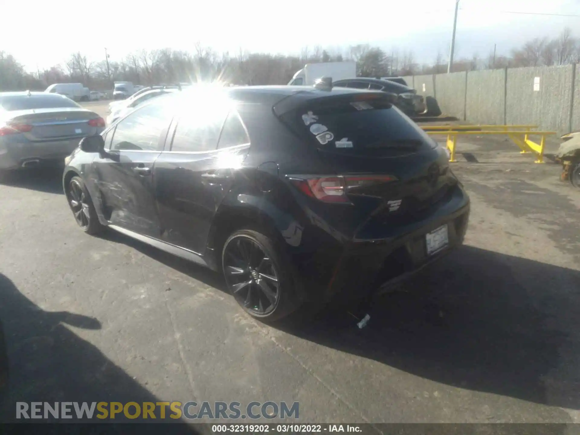 3 Photograph of a damaged car JTND4MBEXM3106879 TOYOTA COROLLA HATCHBACK 2021
