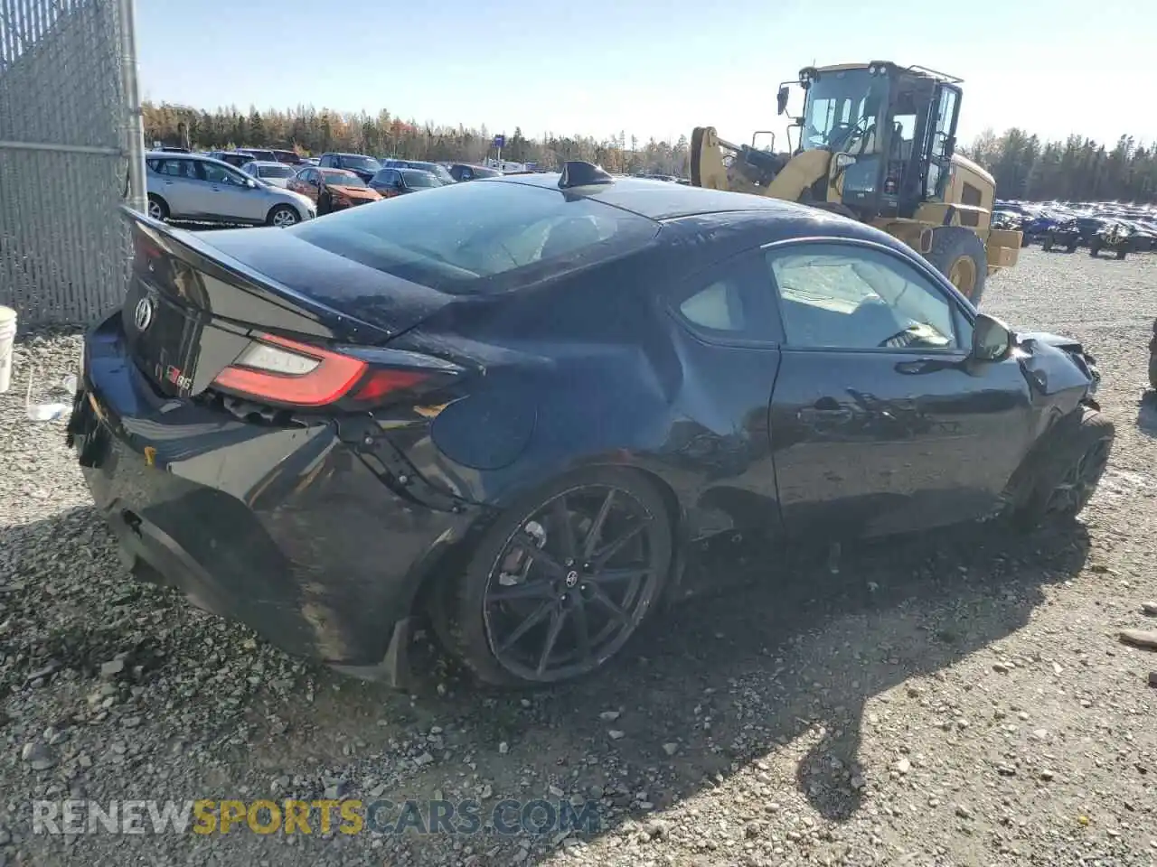 3 fotografías del automóvil dañado JF1ZNBE13R8757579 TOYOTA GR 86 PREM 2024