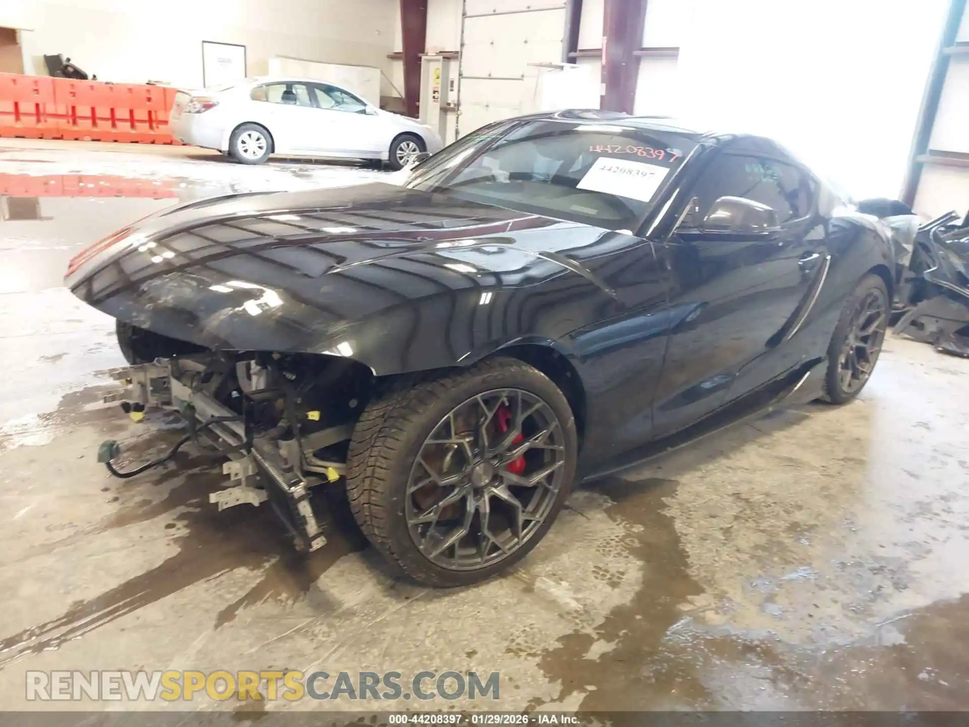 2 fotografías del automóvil dañado WZ1DB0C06MW036948 TOYOTA GR SUPRA 2021