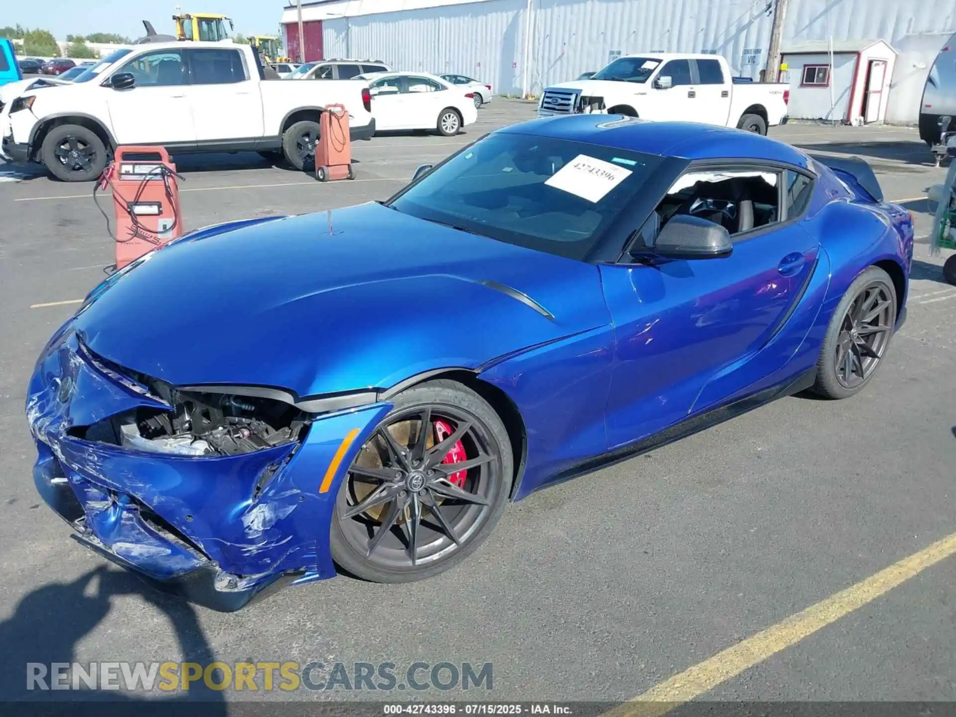 2 fotografías del automóvil dañado WZ1DB0G03PW059263 TOYOTA GR SUPRA 2023