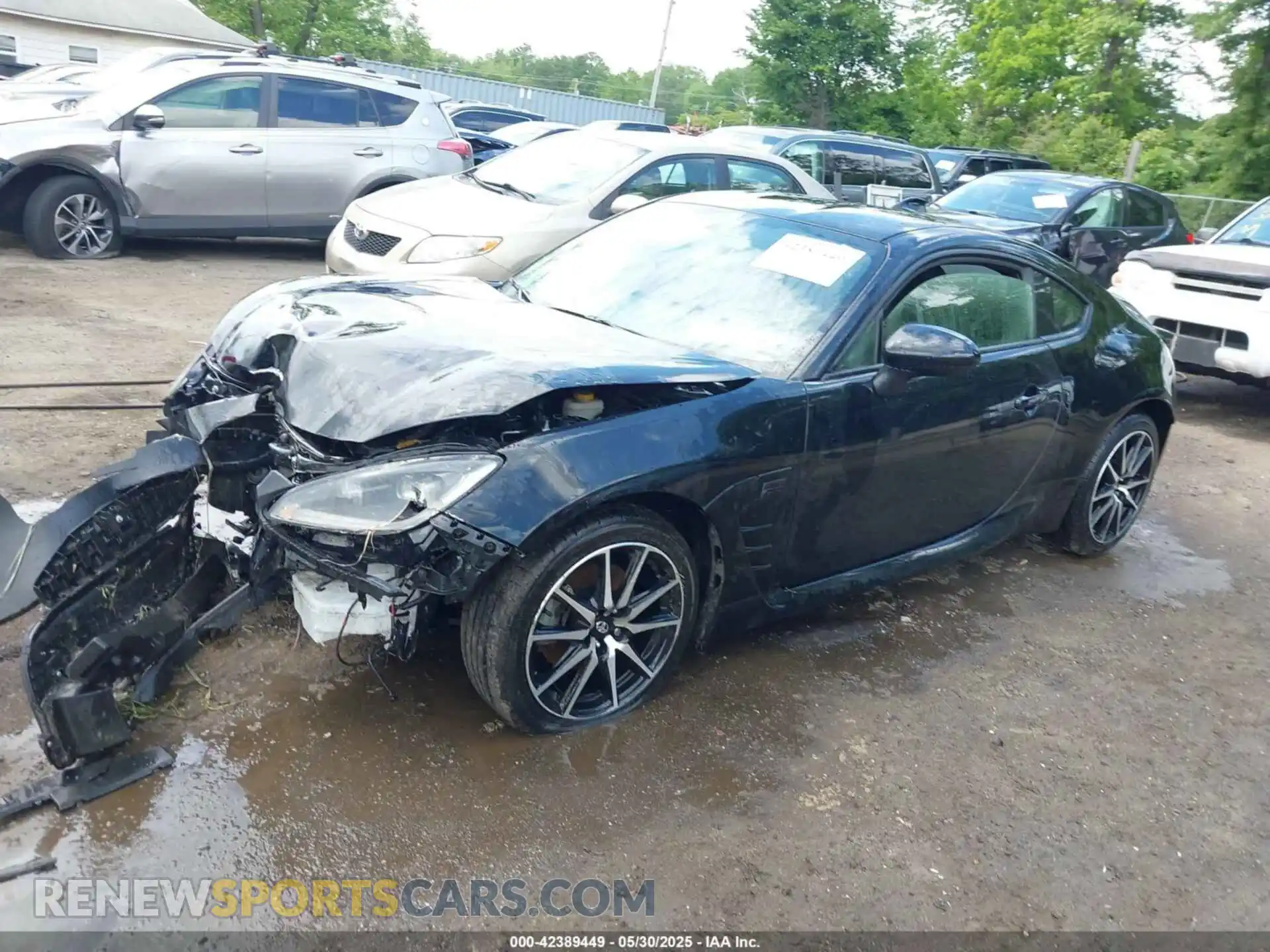 2 Photograph of a damaged car JF1ZNBC10N8750795 TOYOTA GR86 2022