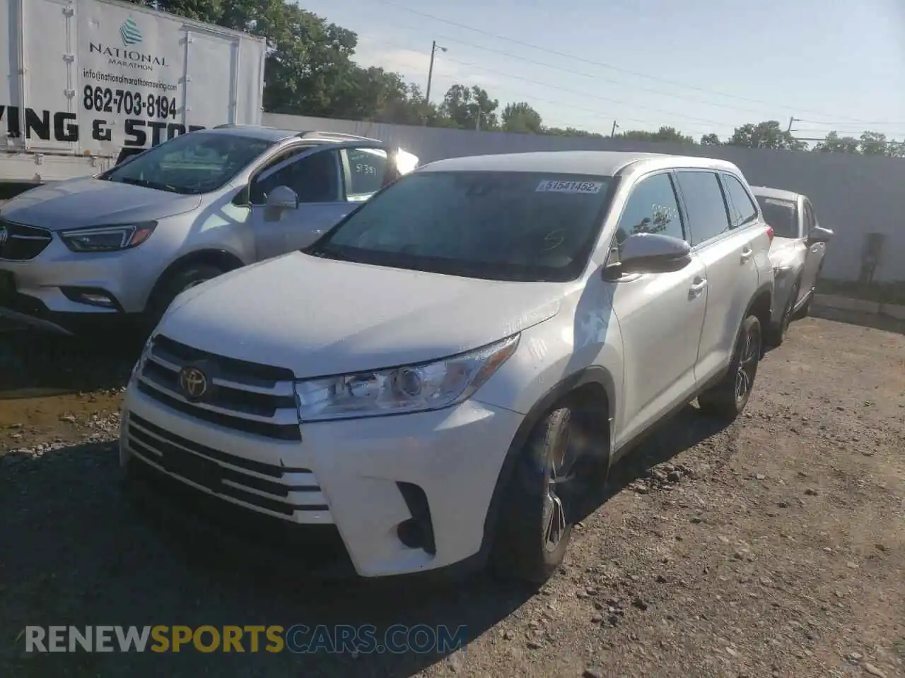 2 Photograph of a damaged car 5TDBZRFH1KS971749 TOYOTA HIGHLANDER 2019