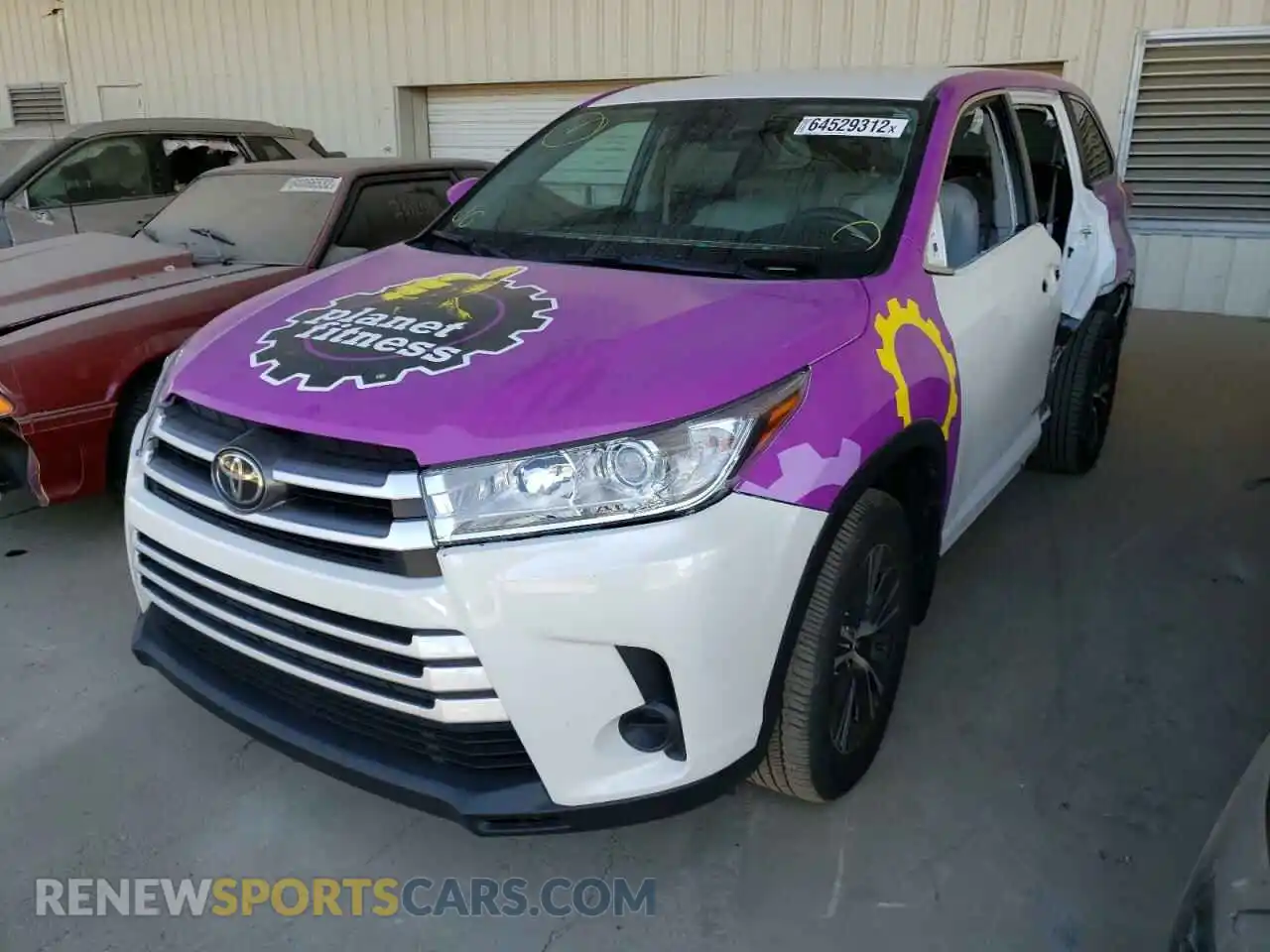 2 Photograph of a damaged car 5TDBZRFH1KS990110 TOYOTA HIGHLANDER 2019