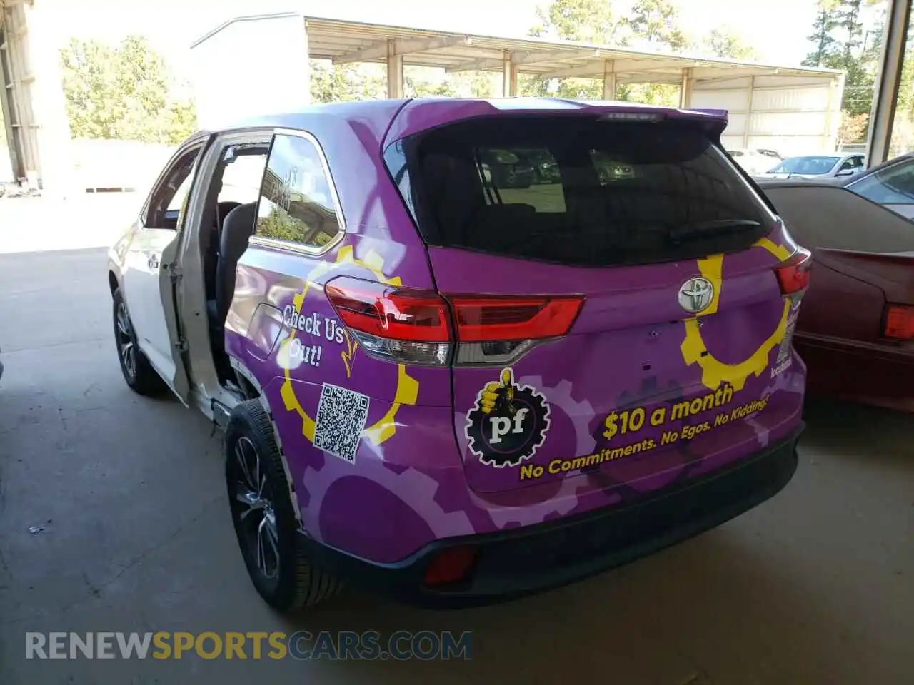 3 Photograph of a damaged car 5TDBZRFH1KS990110 TOYOTA HIGHLANDER 2019