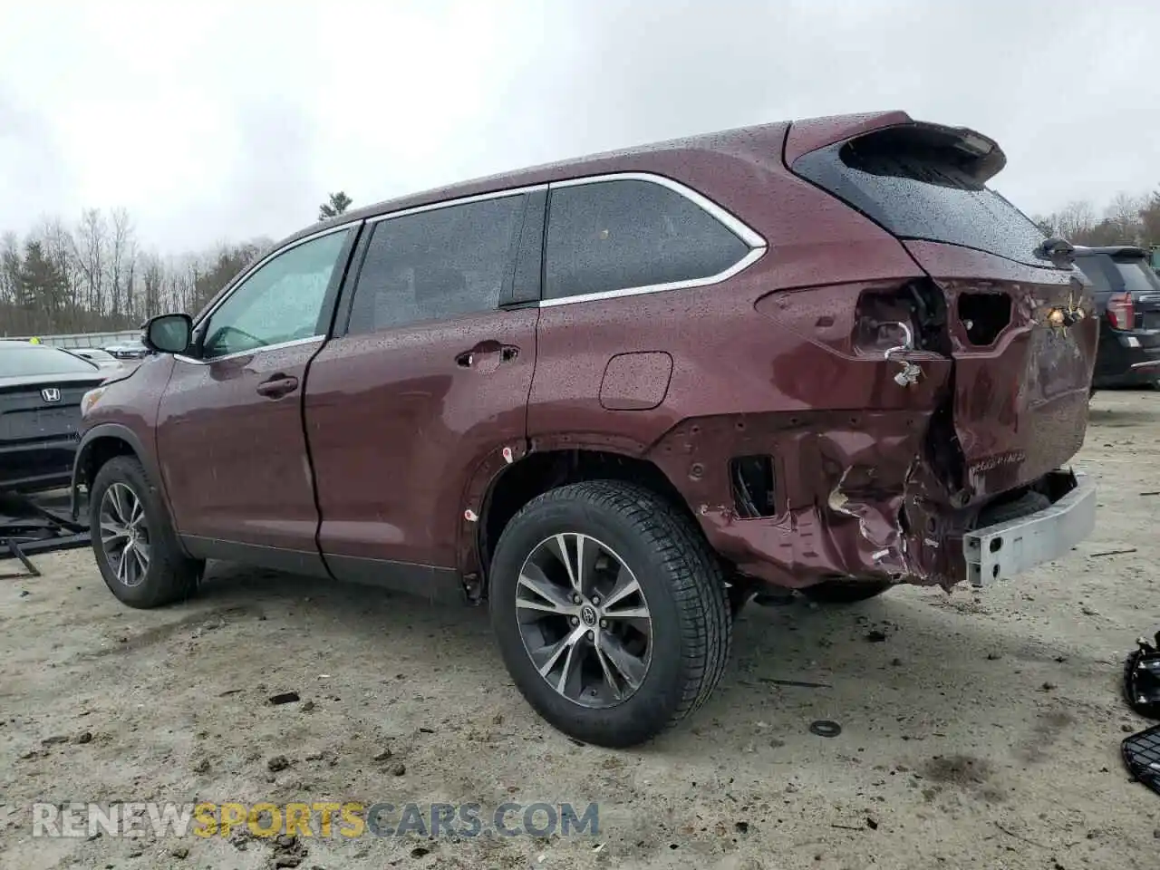 2 Photograph of a damaged car 5TDBZRFH4KS711202 TOYOTA HIGHLANDER 2019