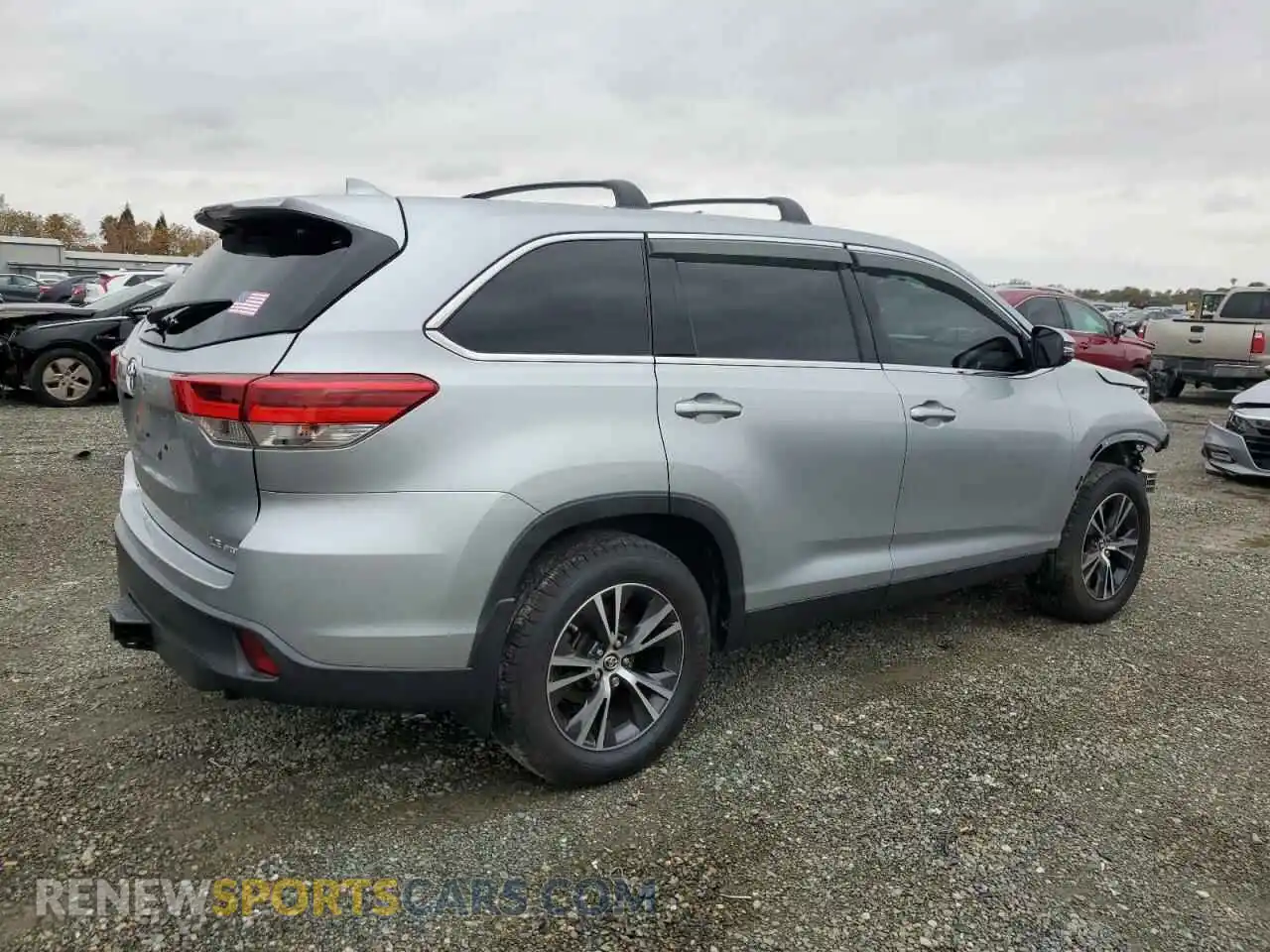 3 Фотография поврежденного автомобиля 5TDBZRFH4KS918513 TOYOTA HIGHLANDER 2019