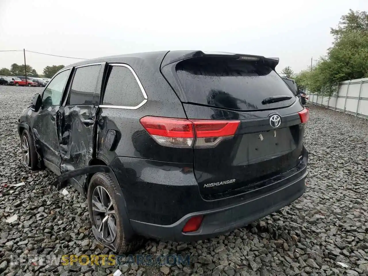 3 Фотография поврежденного автомобиля 5TDBZRFHXKS700656 TOYOTA HIGHLANDER 2019