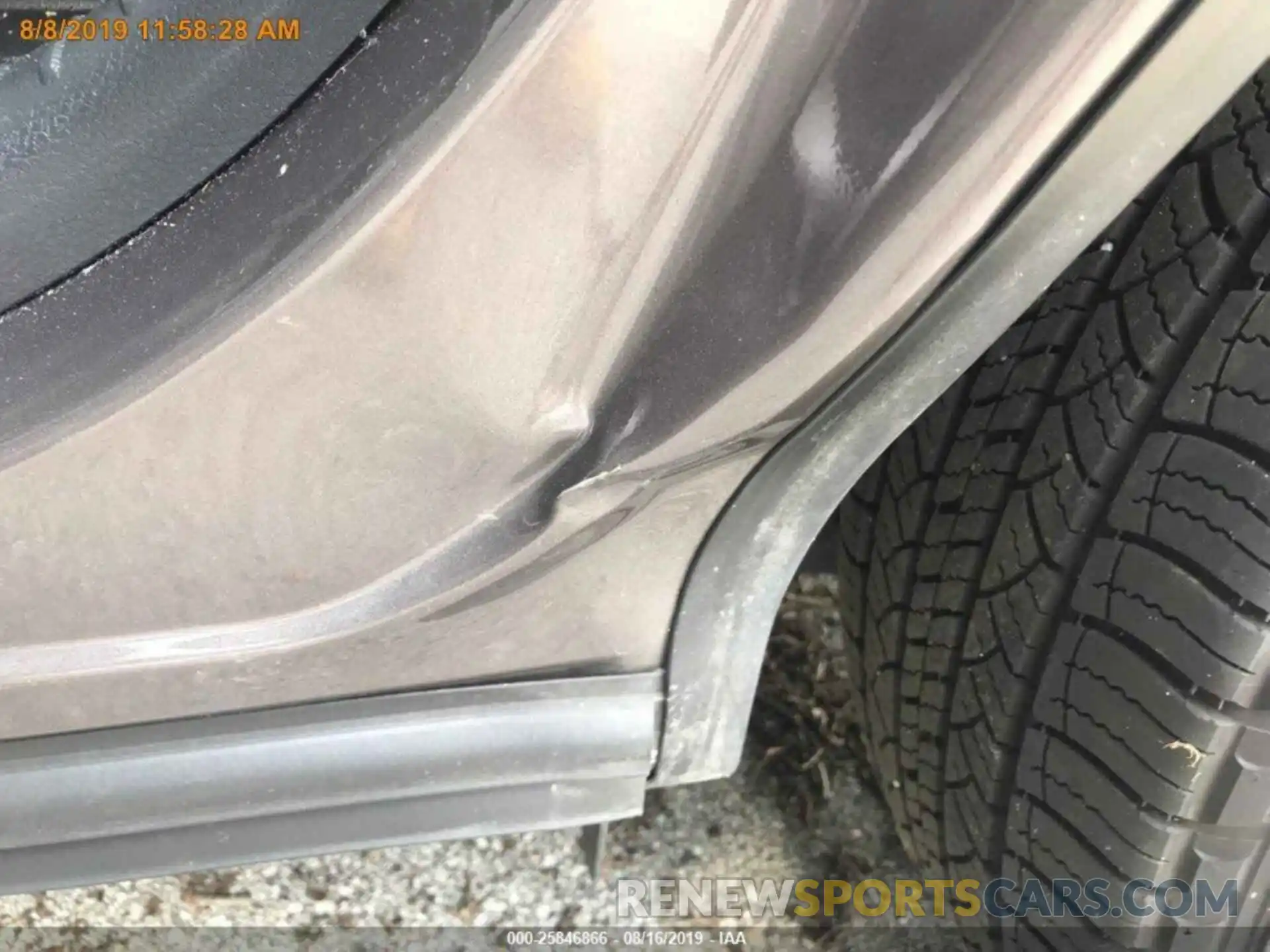 14 Photograph of a damaged car 5TDBZRFHXKS961267 TOYOTA HIGHLANDER 2019