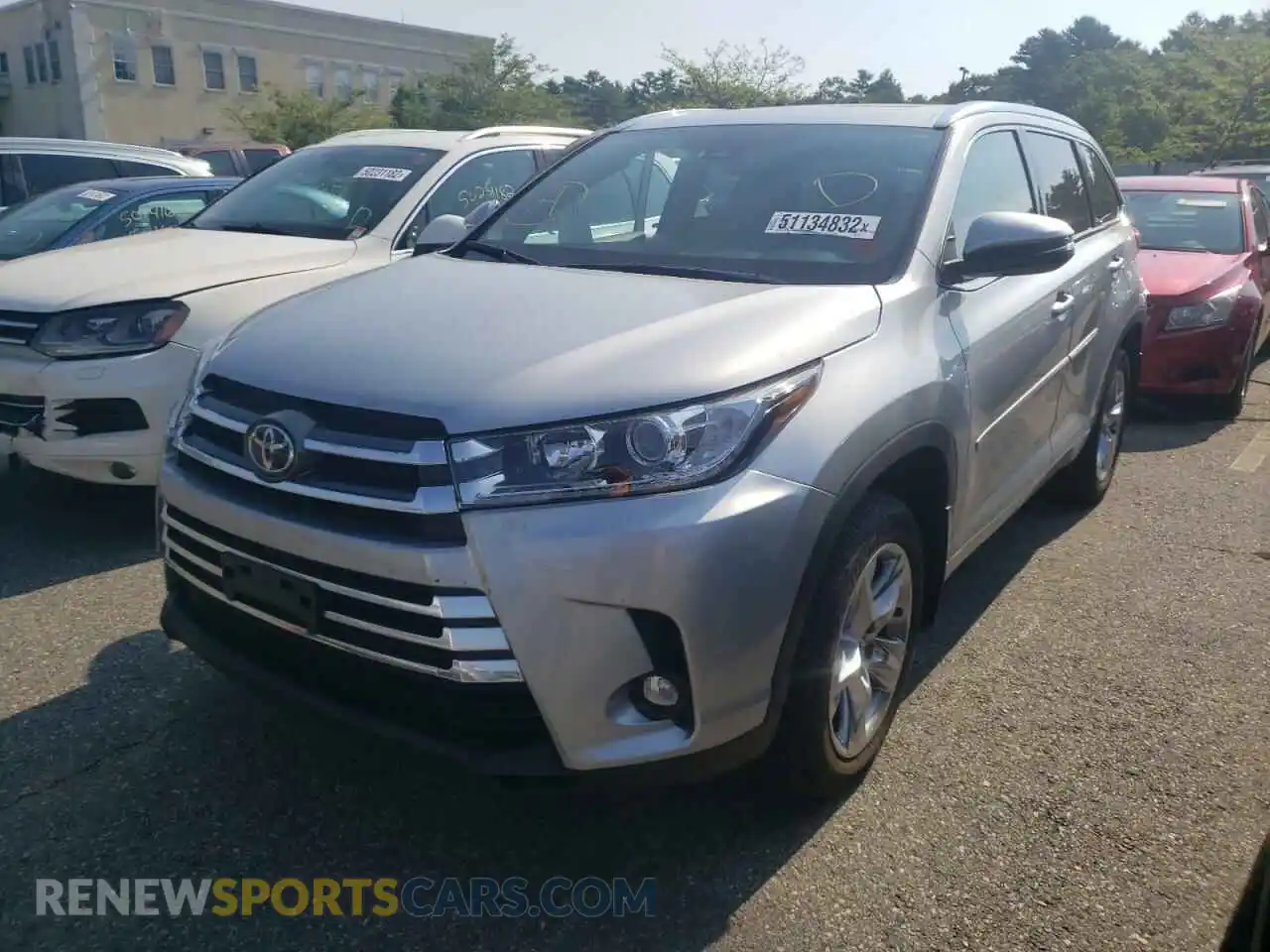 2 Photograph of a damaged car 5TDDZRFH2KS705357 TOYOTA HIGHLANDER 2019