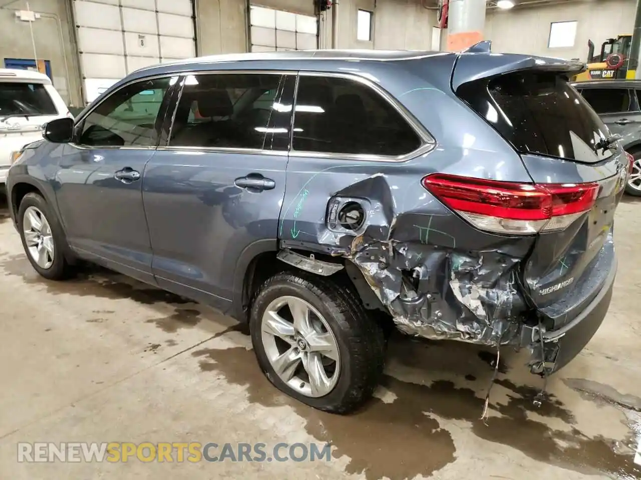 2 Фотография поврежденного автомобиля 5TDDZRFH5KS931781 TOYOTA HIGHLANDER 2019