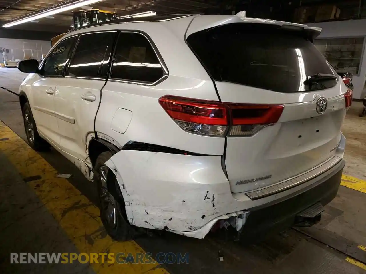 3 fotografías del automóvil dañado 5TDDZRFH7KS723000 TOYOTA HIGHLANDER 2019