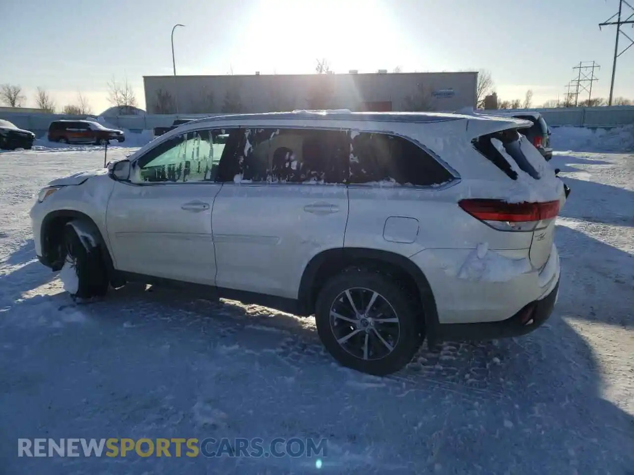 2 Photograph of a damaged car 5TDJZRFH2KS703272 TOYOTA HIGHLANDER 2019