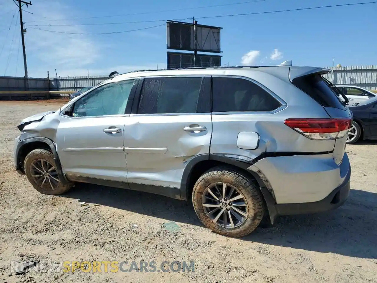 2 Фотография поврежденного автомобиля 5TDJZRFH7KS953574 TOYOTA HIGHLANDER 2019