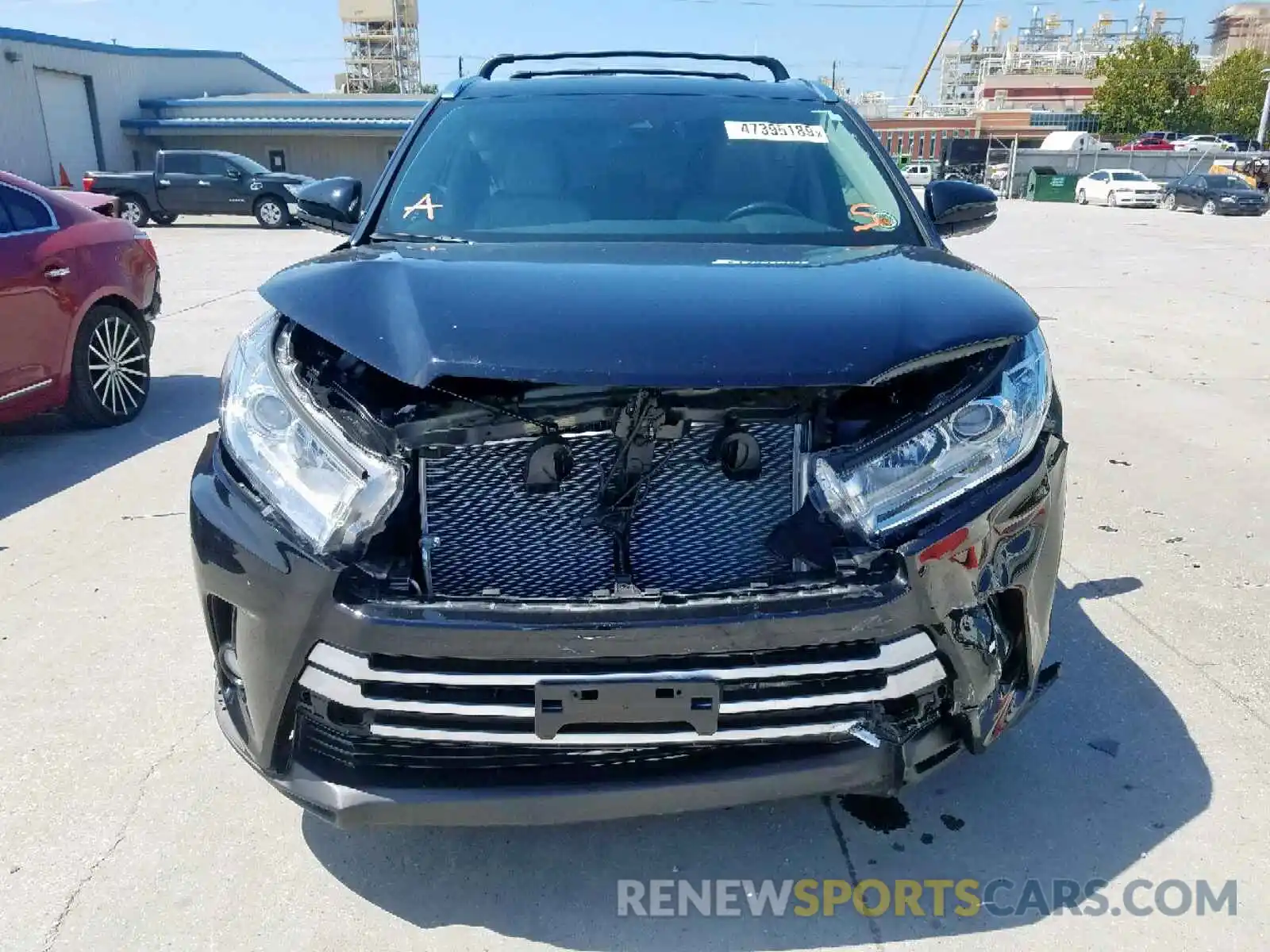 9 Photograph of a damaged car 5TDKZRFH2KS551787 TOYOTA HIGHLANDER 2019