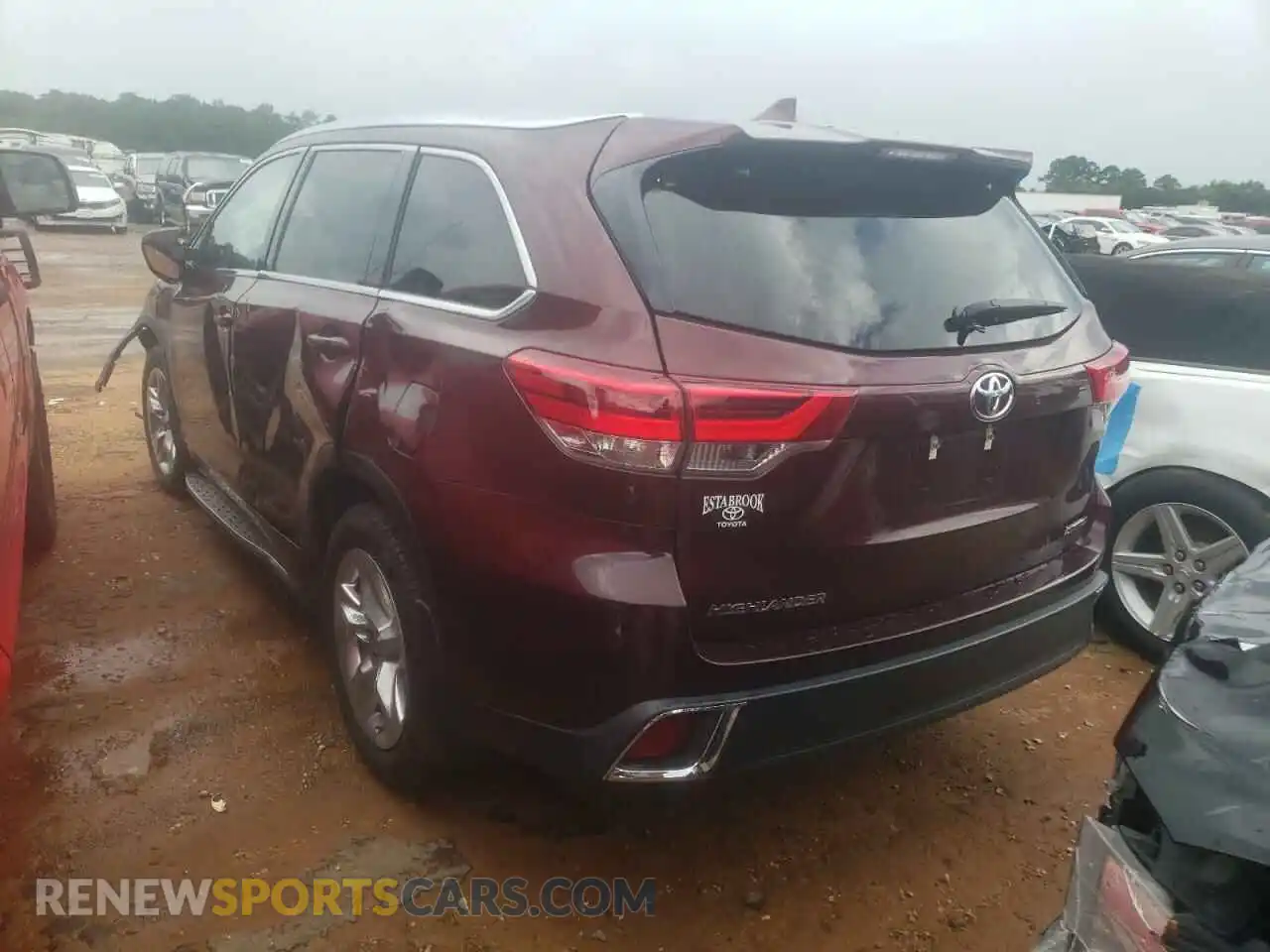 3 Photograph of a damaged car 5TDYZRFH2KS299078 TOYOTA HIGHLANDER 2019