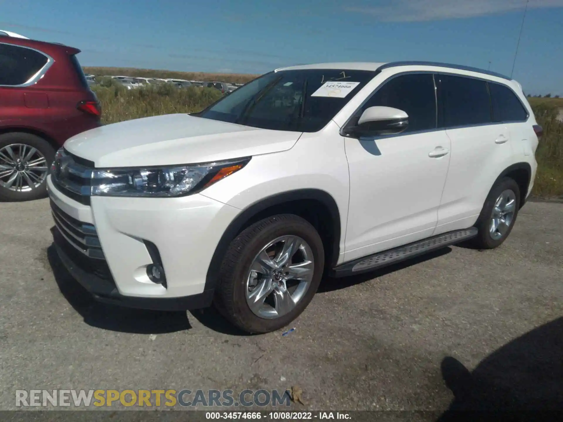 2 Photograph of a damaged car 5TDYZRFH2KS326084 TOYOTA HIGHLANDER 2019