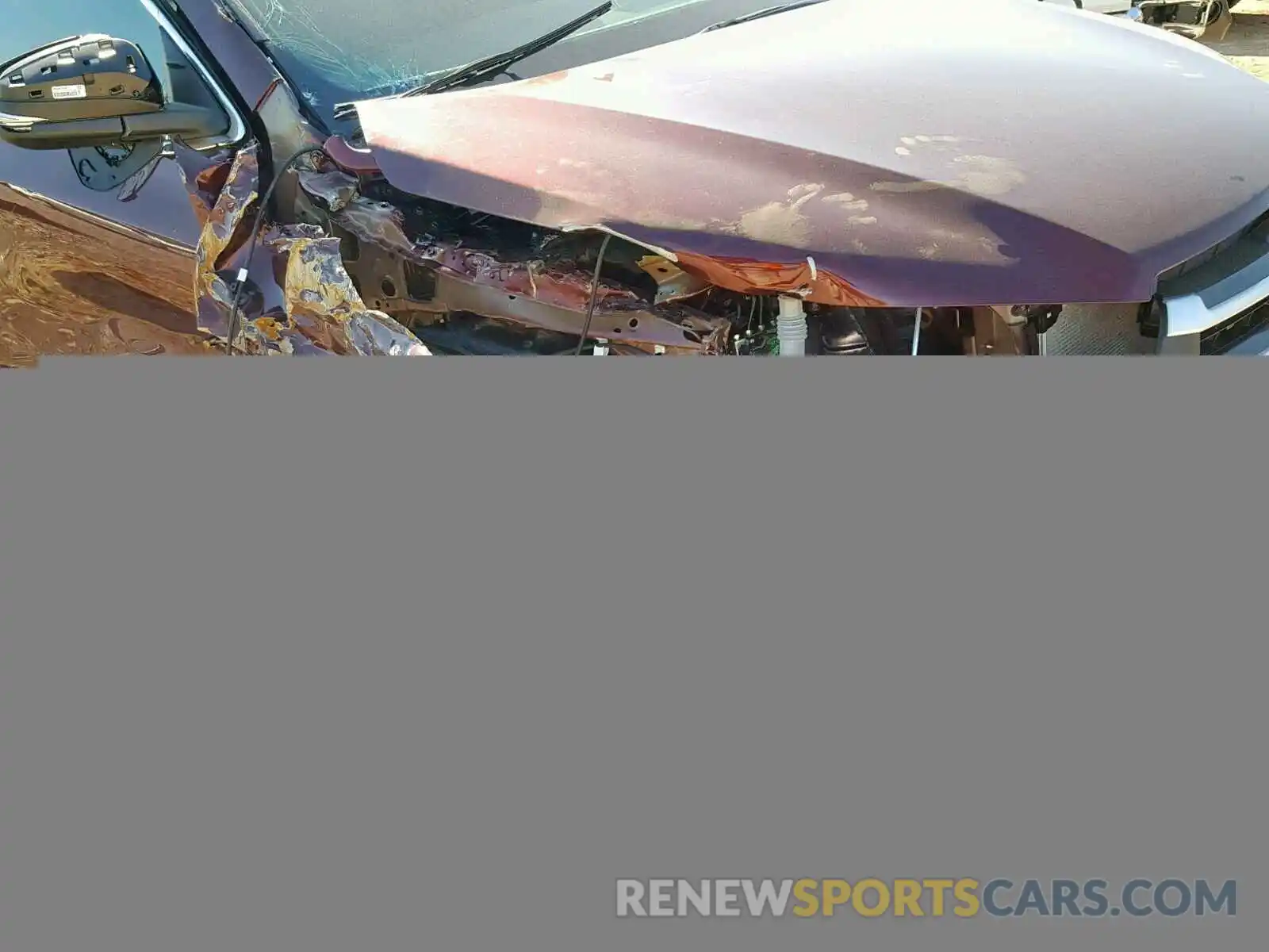 9 Photograph of a damaged car 5TDZARFH0KS043503 TOYOTA HIGHLANDER 2019