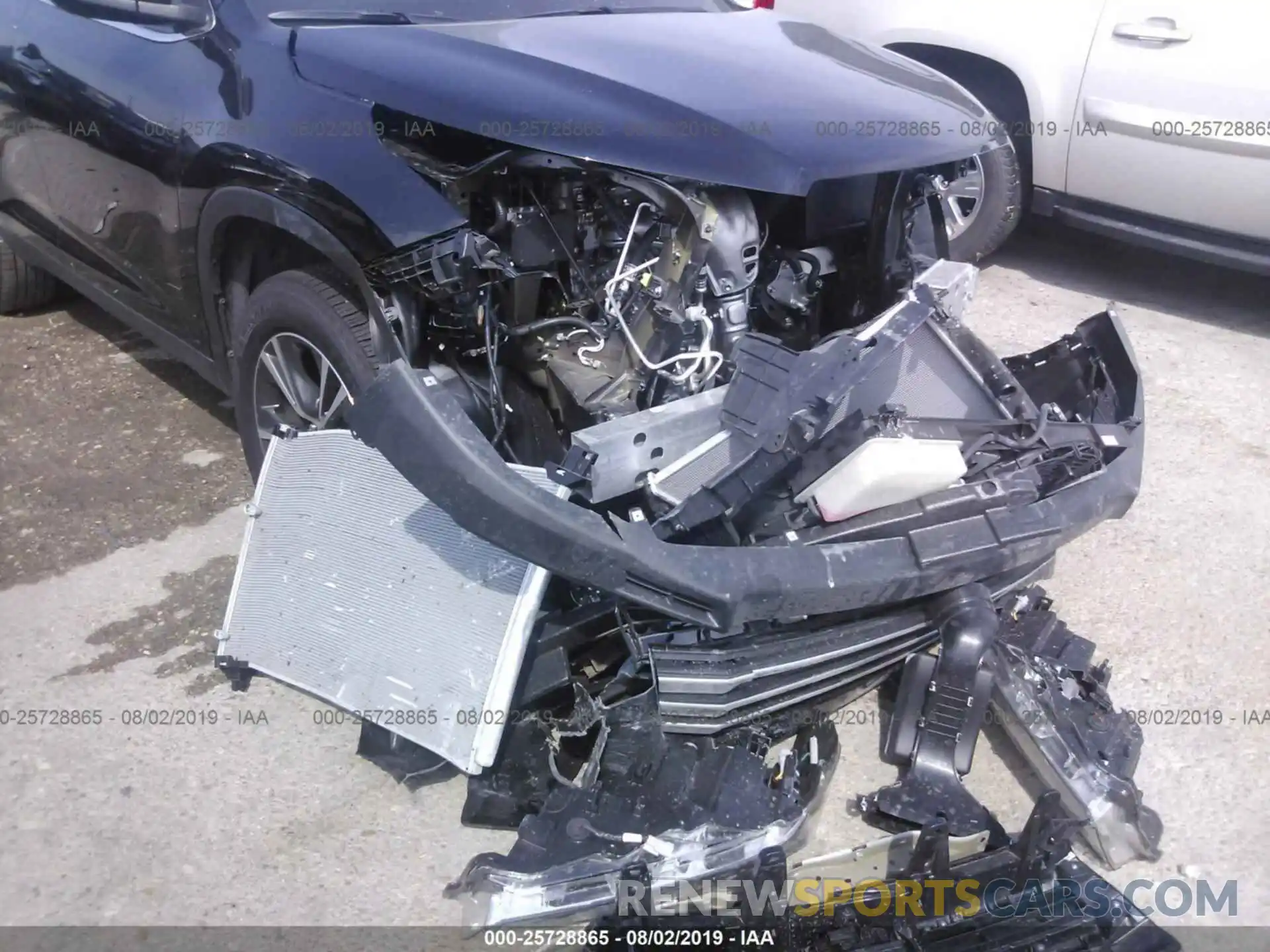 6 Photograph of a damaged car 5TDZARFHXKS049437 TOYOTA HIGHLANDER 2019