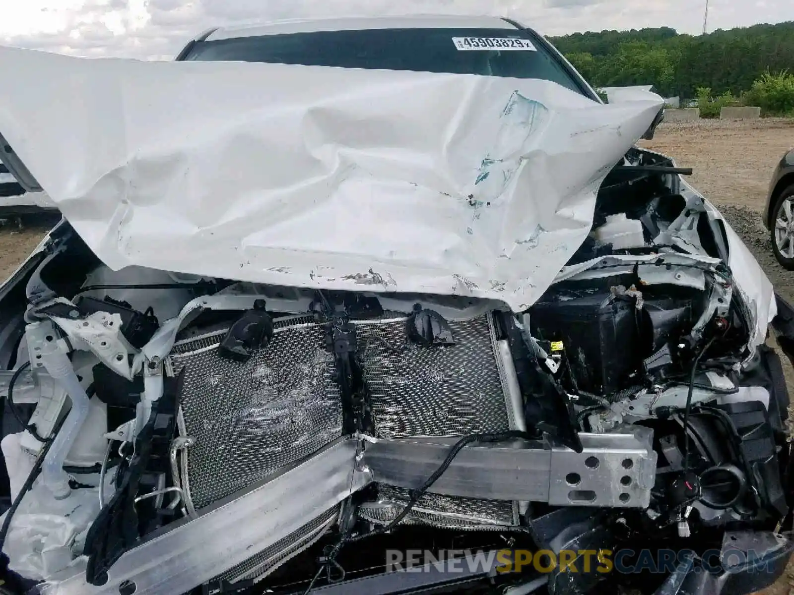 7 Photograph of a damaged car 5TDZZRFH8KS313845 TOYOTA HIGHLANDER 2019