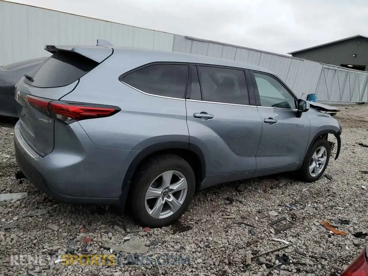 3 Photograph of a damaged car 5TDBBRCH0LS002308 TOYOTA HIGHLANDER 2020