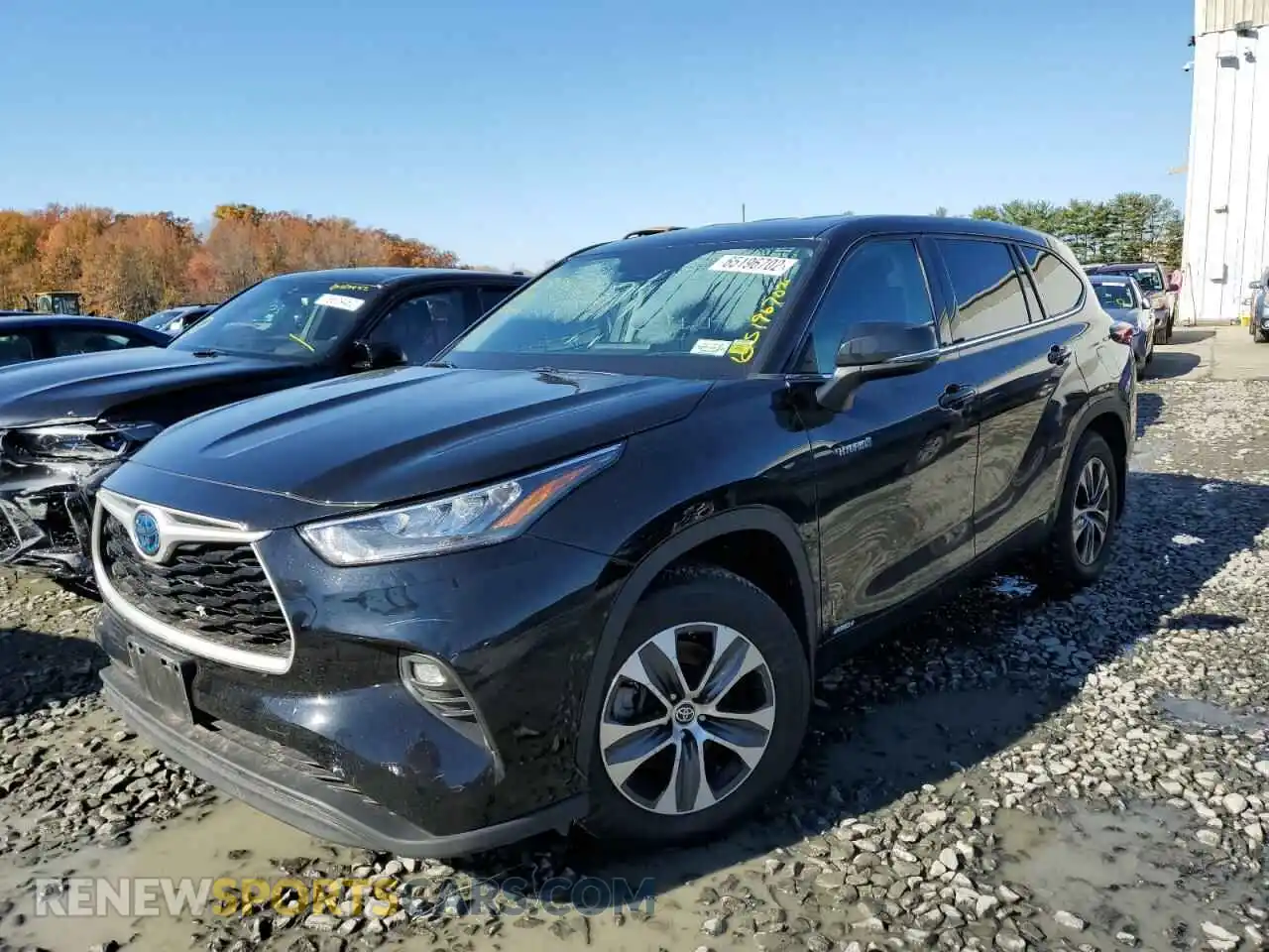 2 Photograph of a damaged car 5TDBBRCH7LS513904 TOYOTA HIGHLANDER 2020