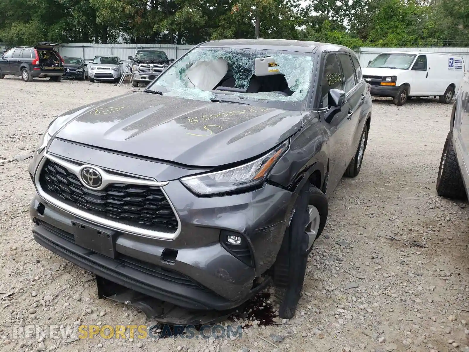 2 fotografías del automóvil dañado 5TDBZRBH0LS038769 TOYOTA HIGHLANDER 2020