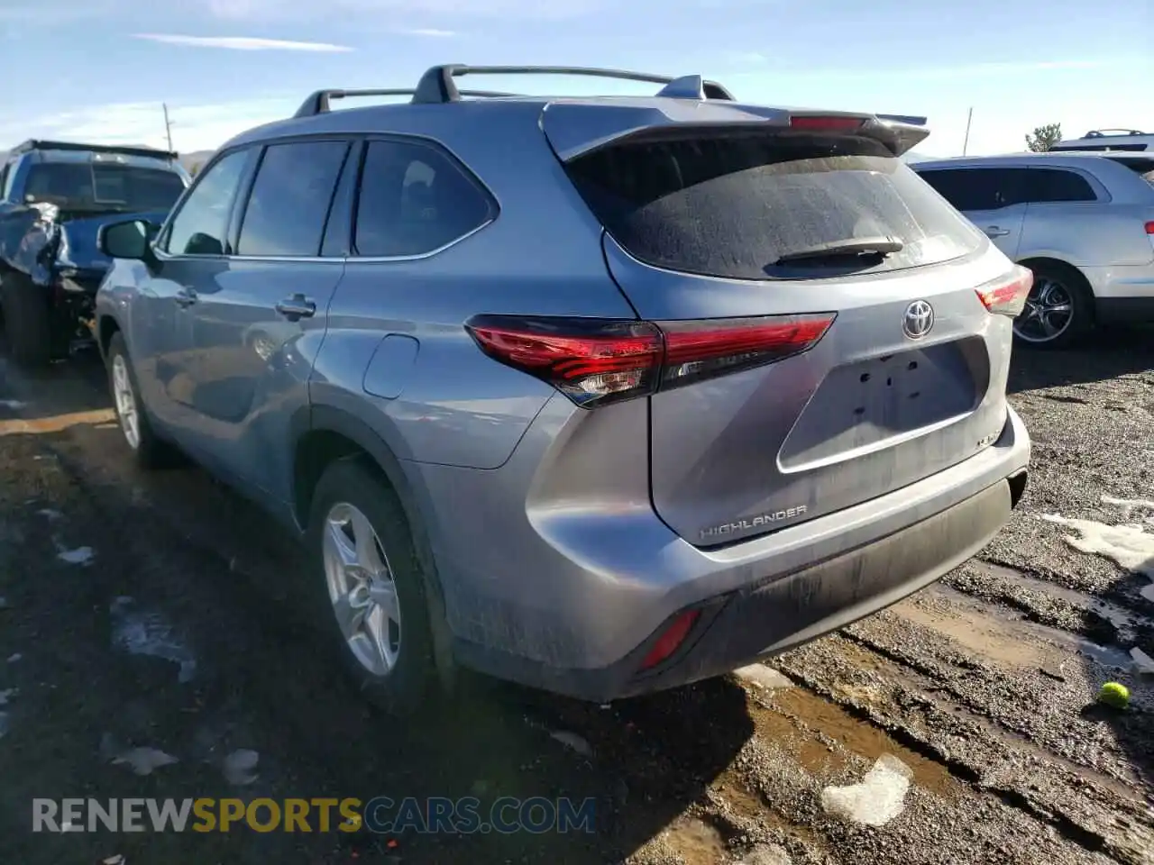 3 Photograph of a damaged car 5TDBZRBH1LS001827 TOYOTA HIGHLANDER 2020
