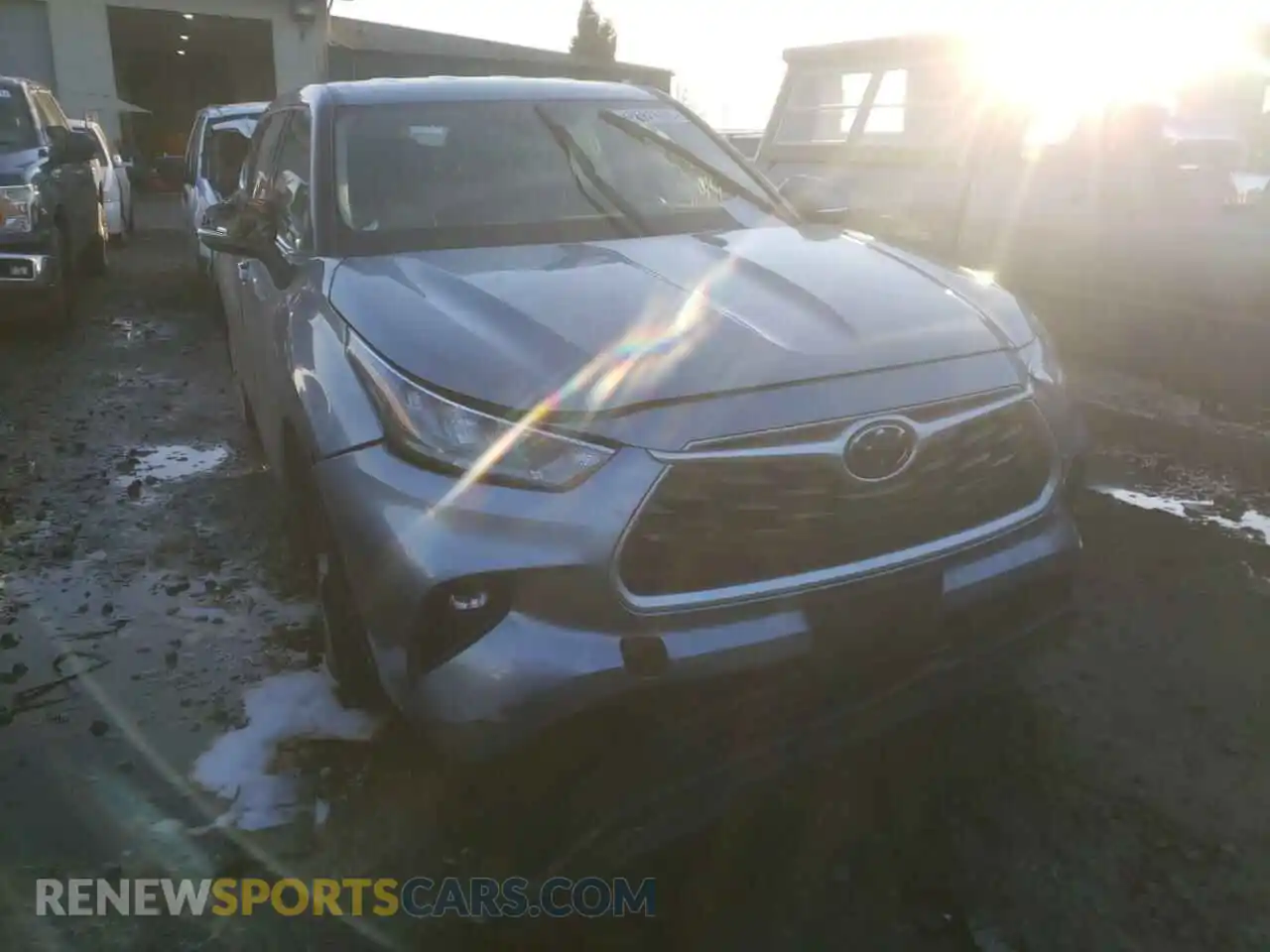 1 Photograph of a damaged car 5TDBZRBH3LS011517 TOYOTA HIGHLANDER 2020