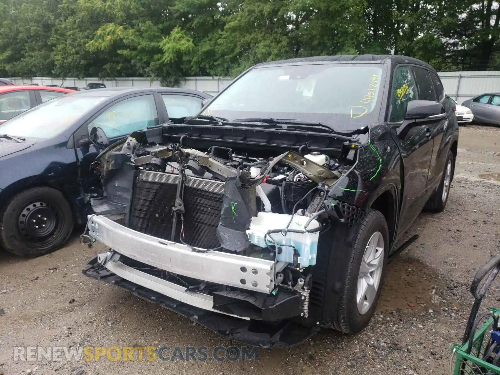 2 Photograph of a damaged car 5TDBZRBH3LS019245 TOYOTA HIGHLANDER 2020