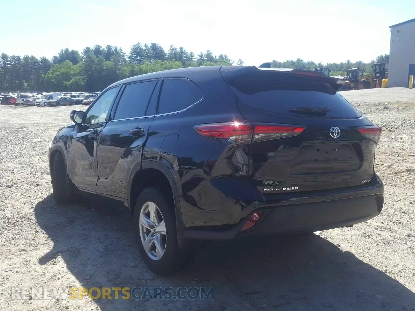 3 Photograph of a damaged car 5TDBZRBH6LS512160 TOYOTA HIGHLANDER 2020
